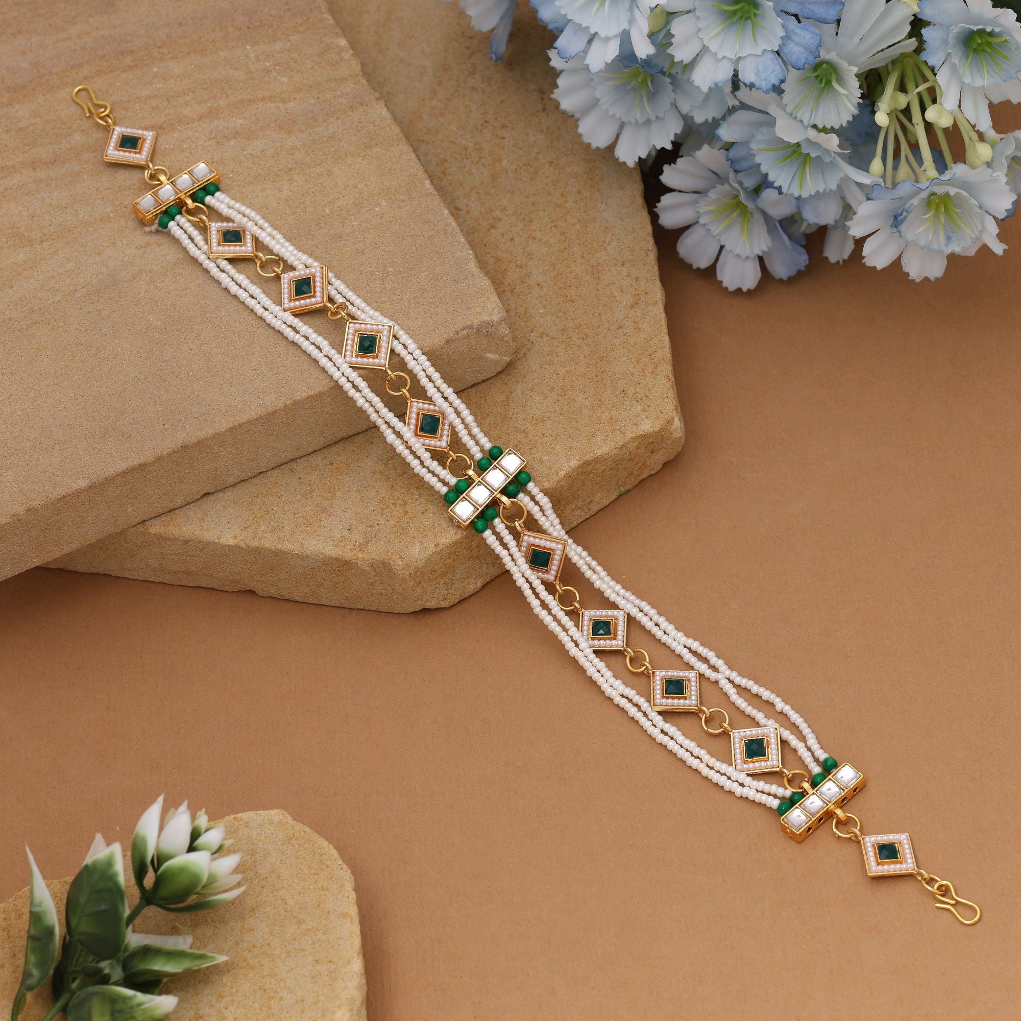 Green & White Bridal Kundan Matha Patti