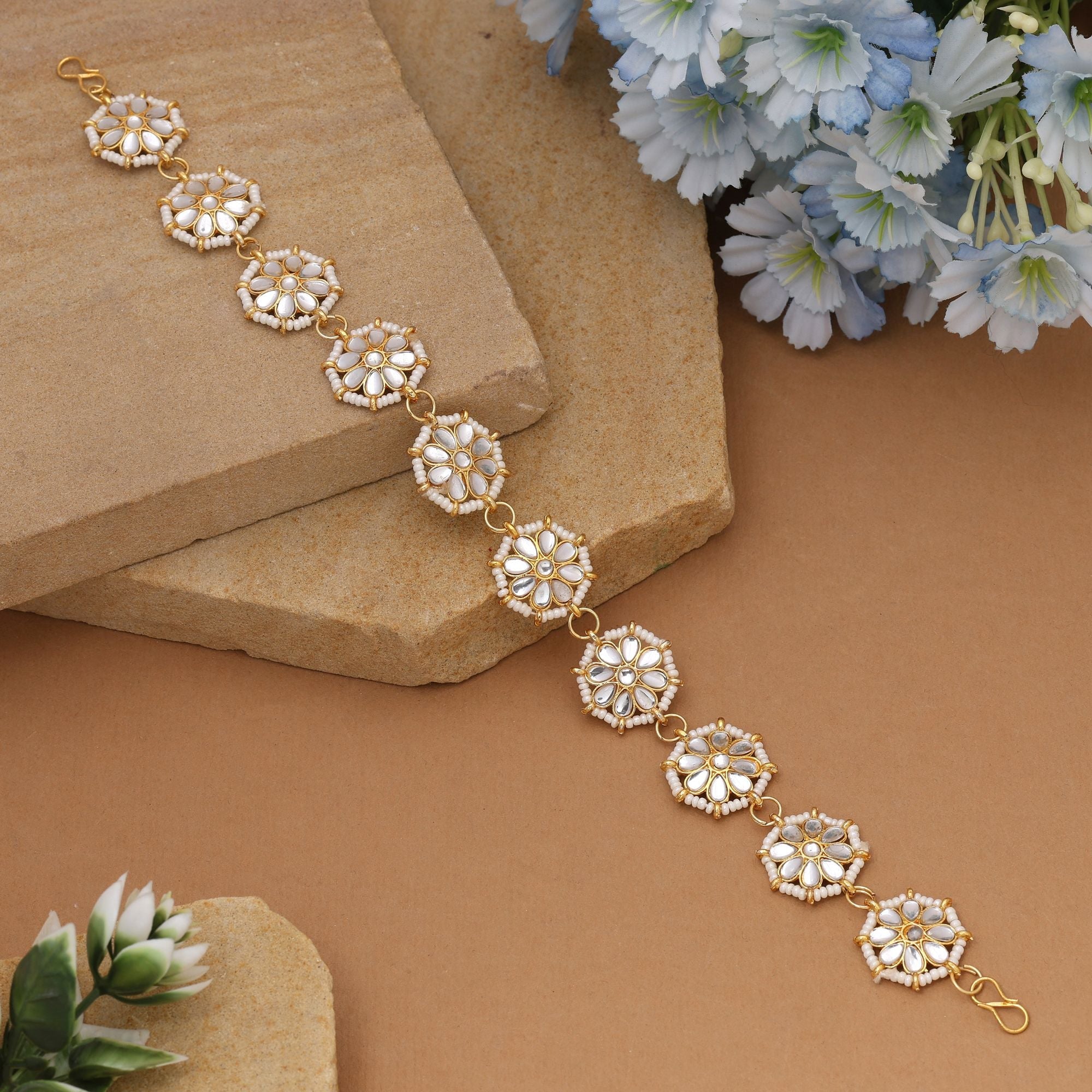 White Bridal Kundan Matha Patti