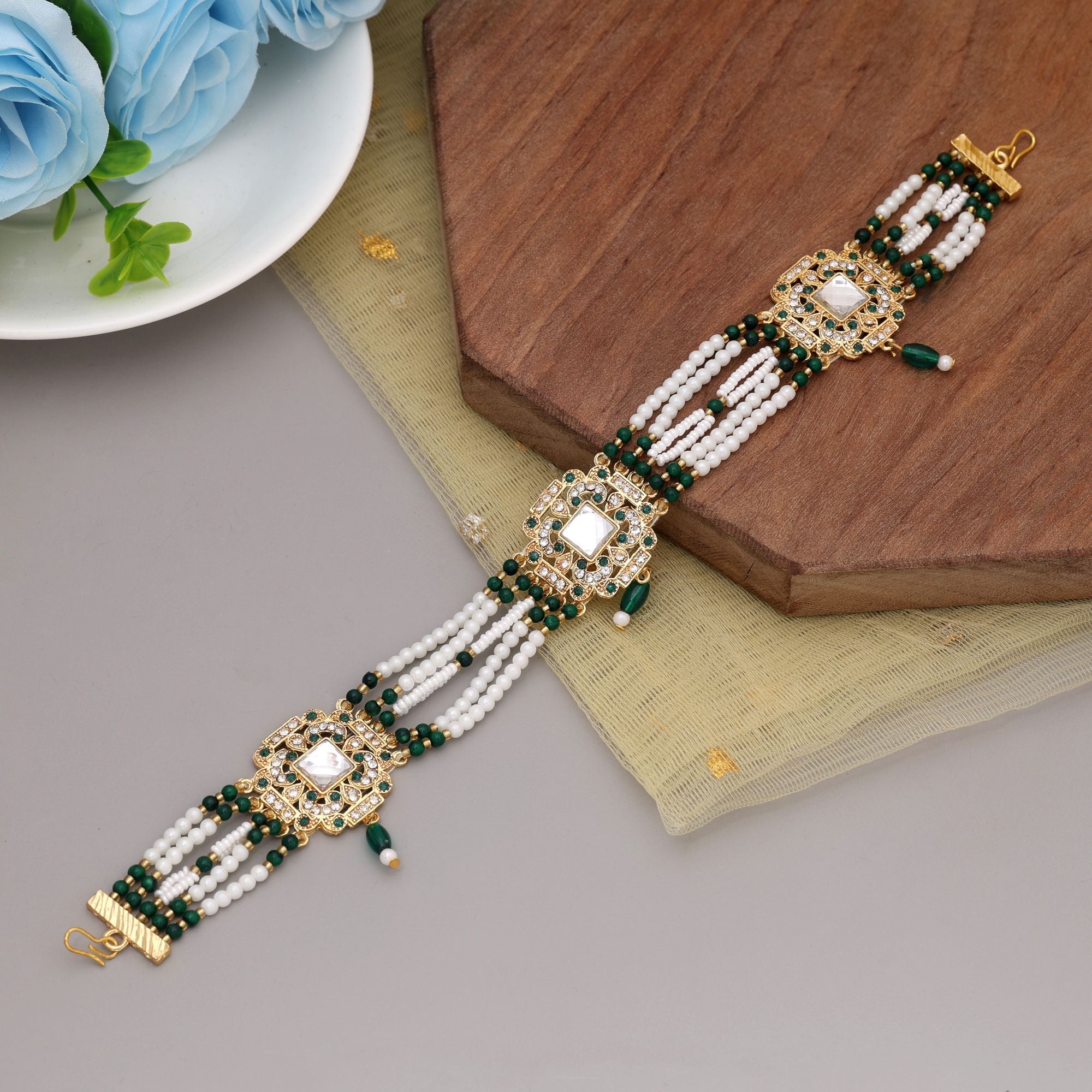 Green & White Wedding Kundan Matha Patti