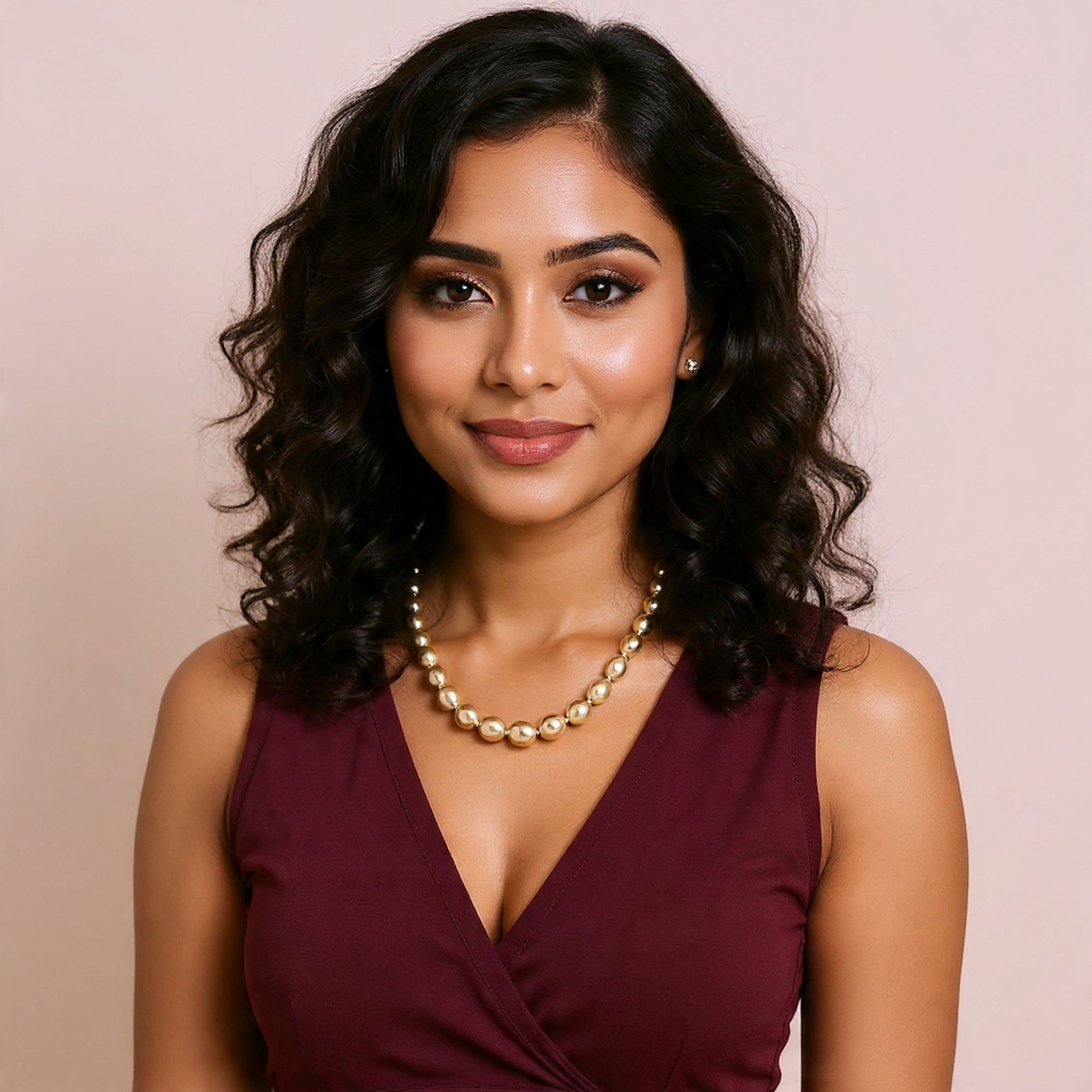 Gold Color Antique Designer Pearl Necklace For Wedding And Celebration Looks