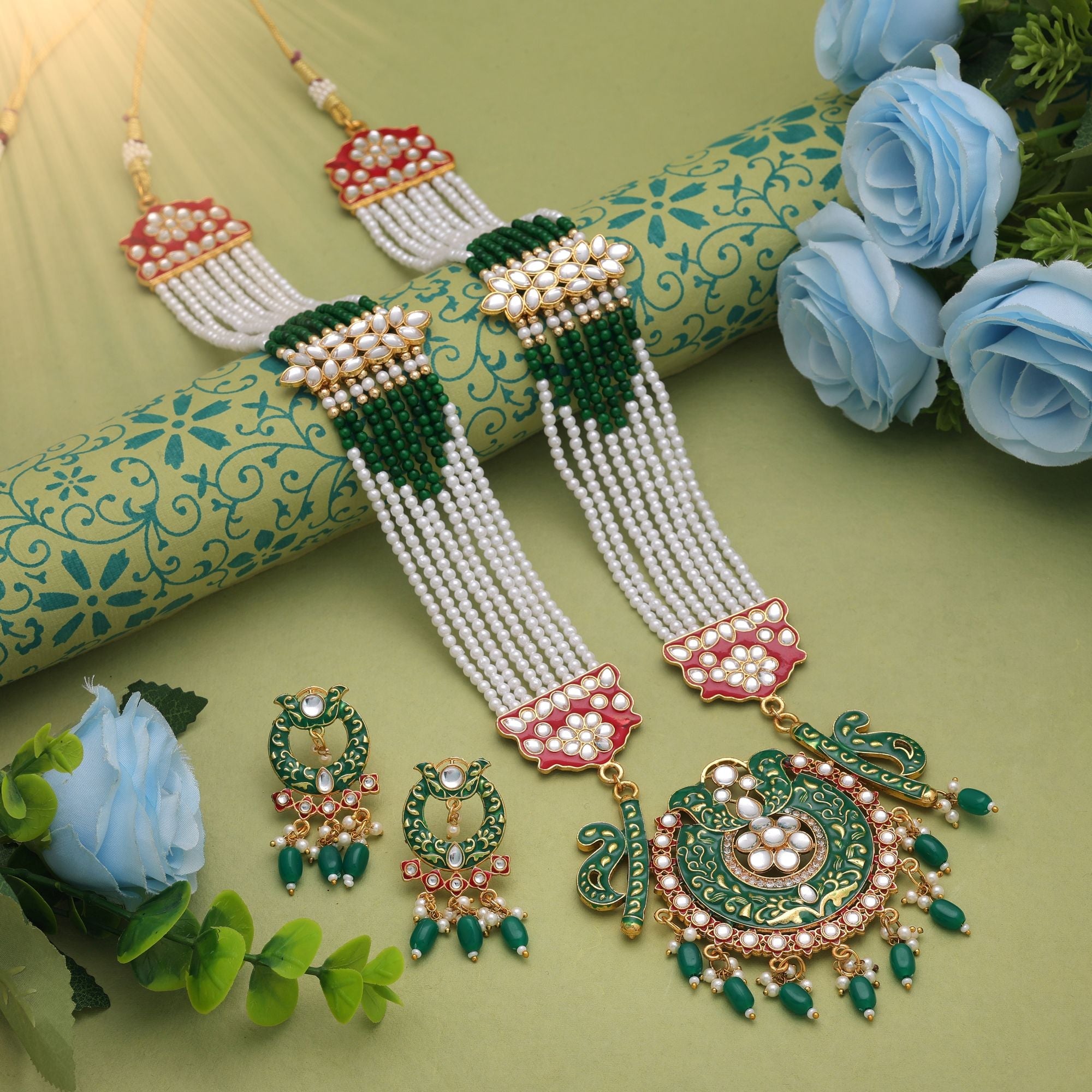 Classic Green Rani Haar