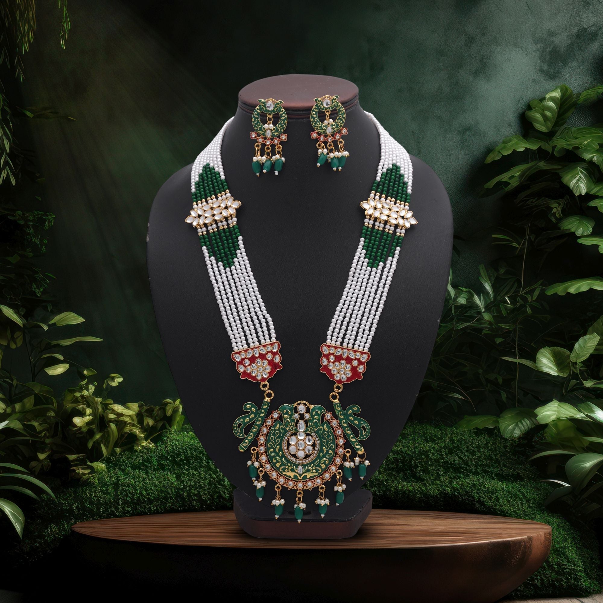 Classic Green Rani Haar