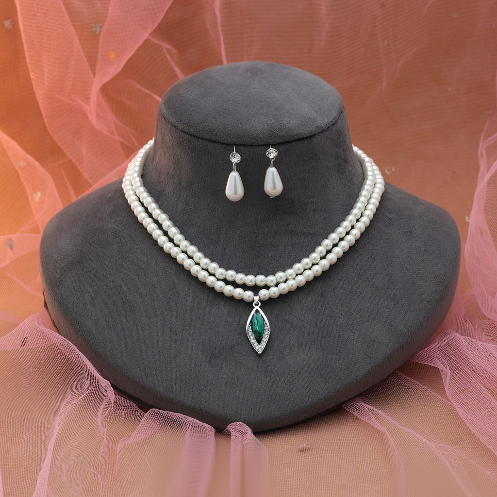 Green Color Stone Necklace Set Ethnic Style