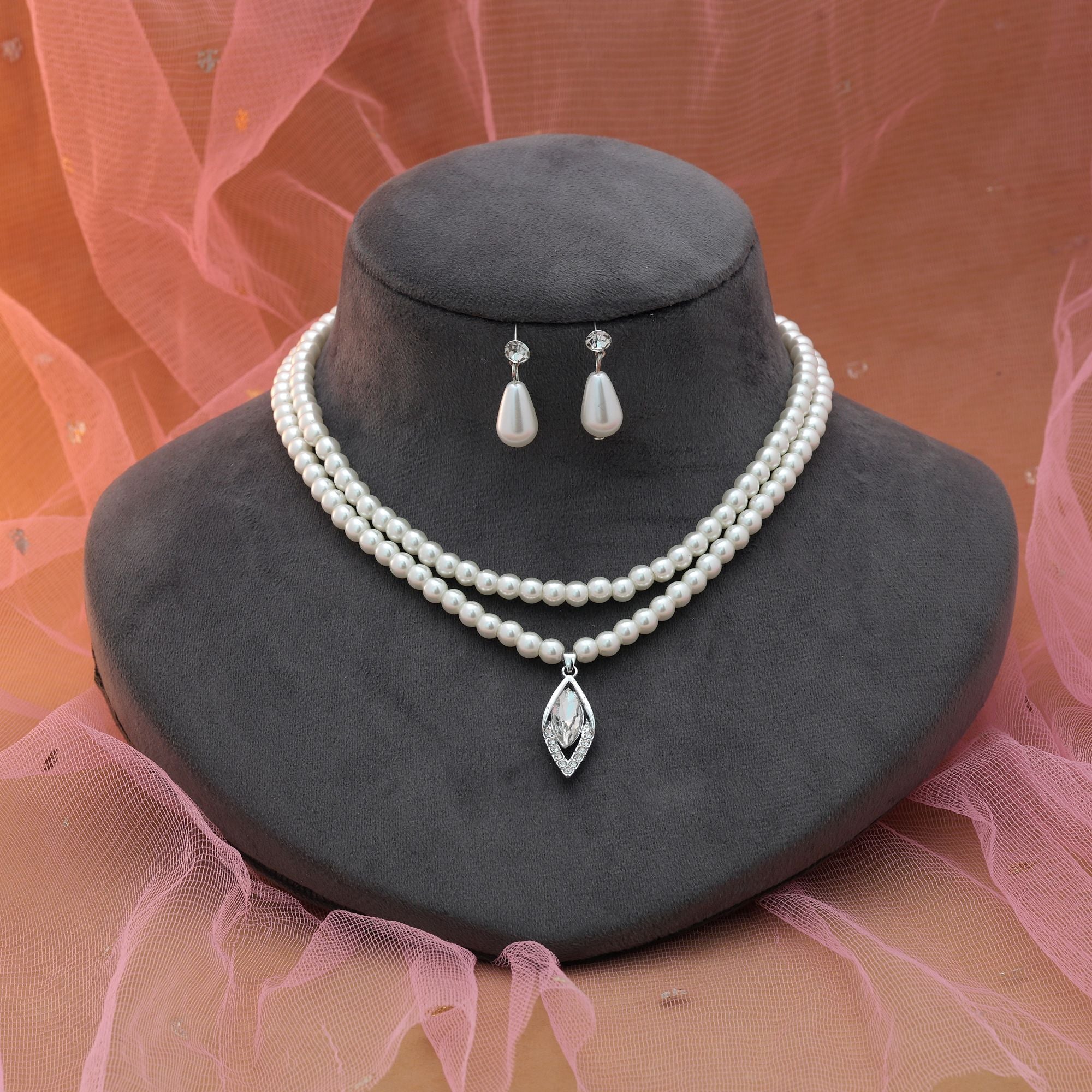 White Color Stone Necklace Set Classic Bridal Style