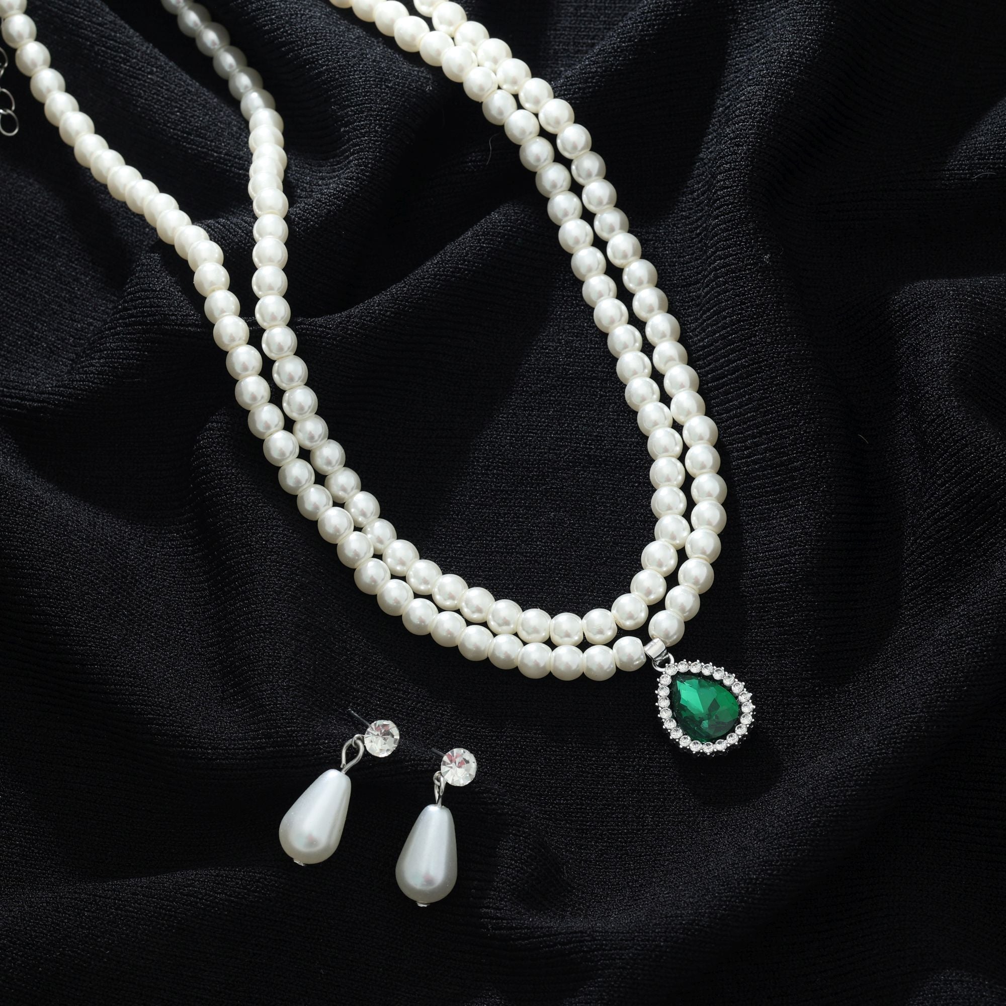 Green Color Stone Necklace Set Traditional Style