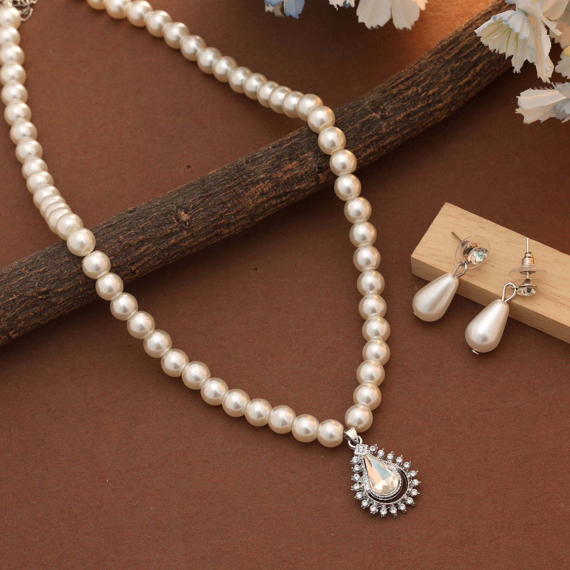 White Color Stone Necklace Set Daily Wear