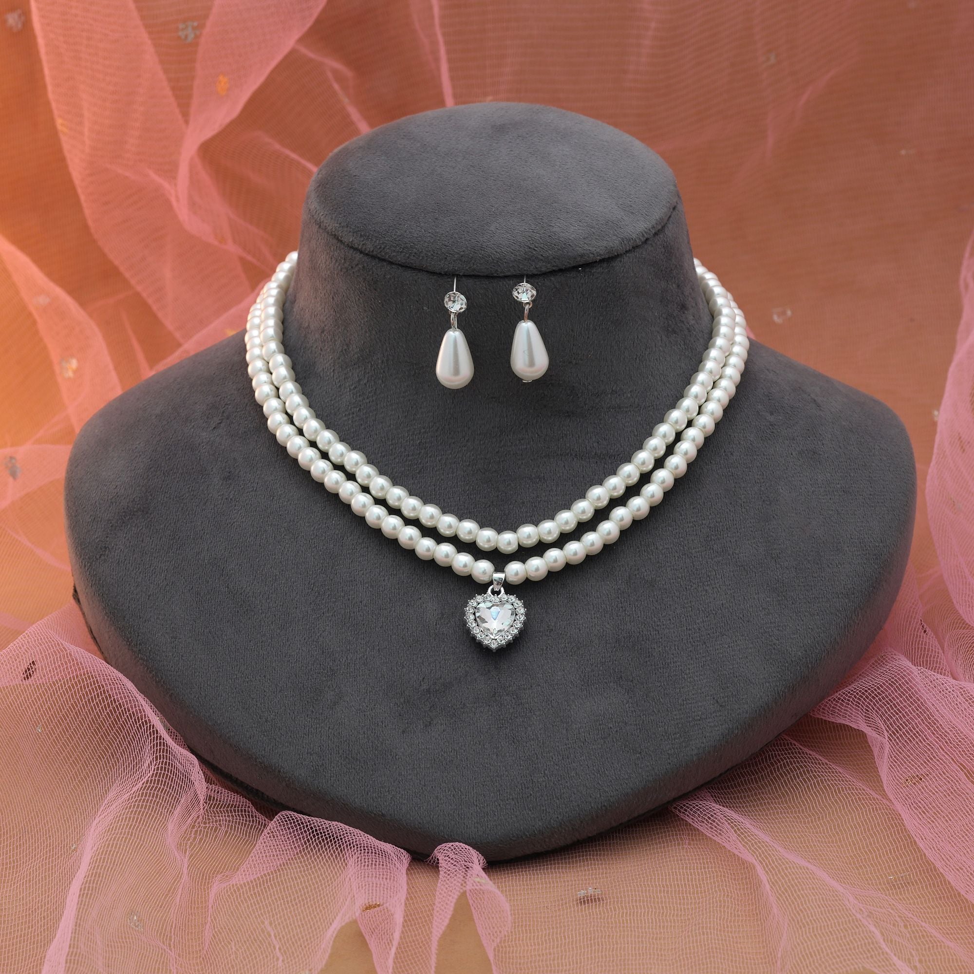 White Color Stone Necklace Set Classic Style