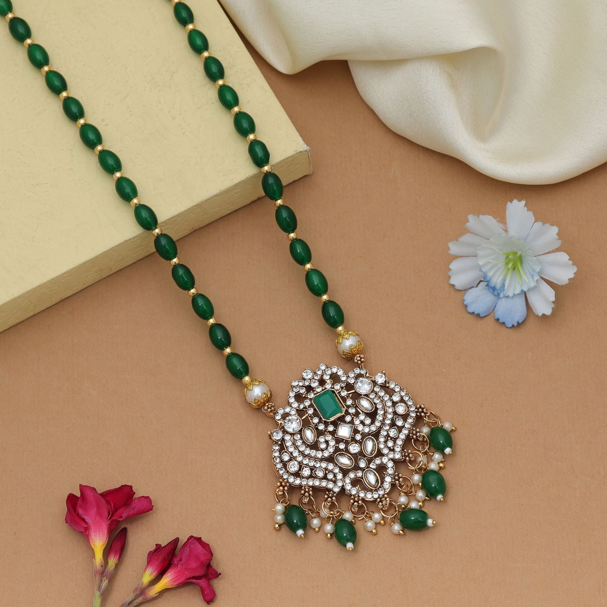 Green Color Stone Necklace