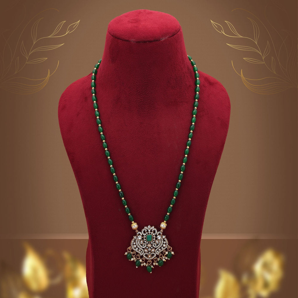 Green Color Stone Necklace
