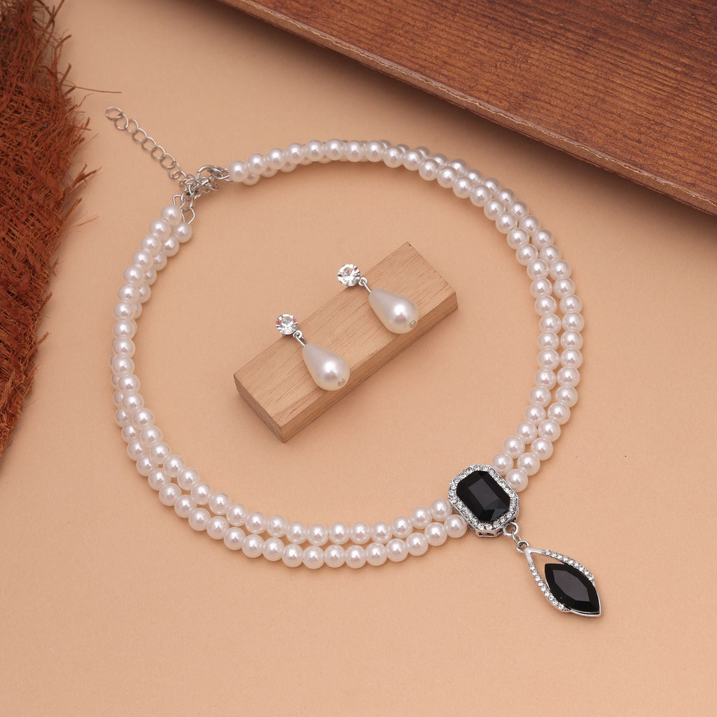 Black Color Stone Necklace Set Elegant Jewelry Look