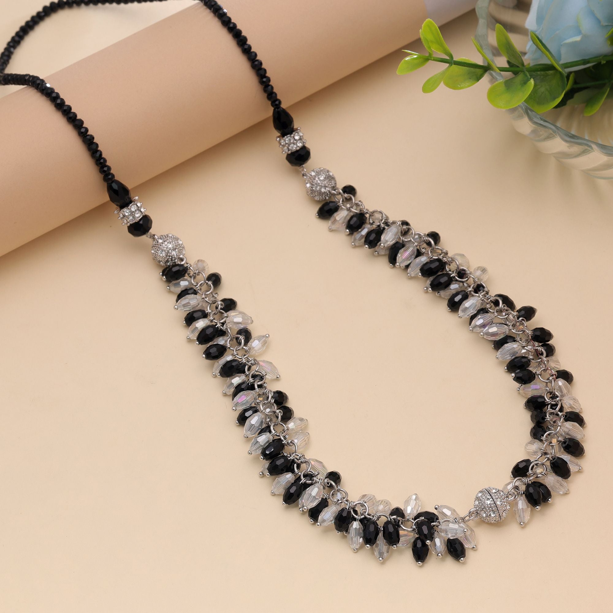 White & Black Color Beaded Necklace with Modern Style