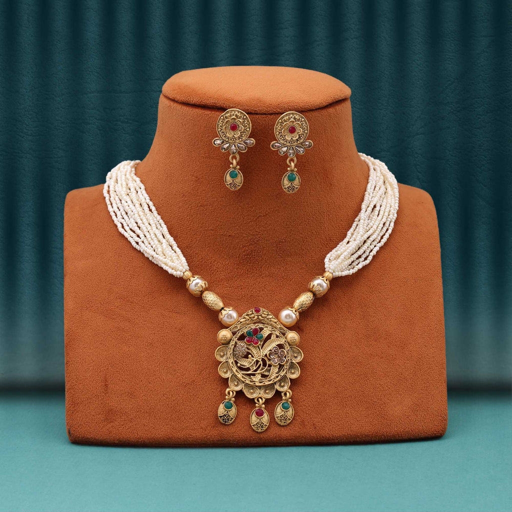 Dual Shade Rani And Green Color Matte Gold Necklace Set With Antique Royal Finish