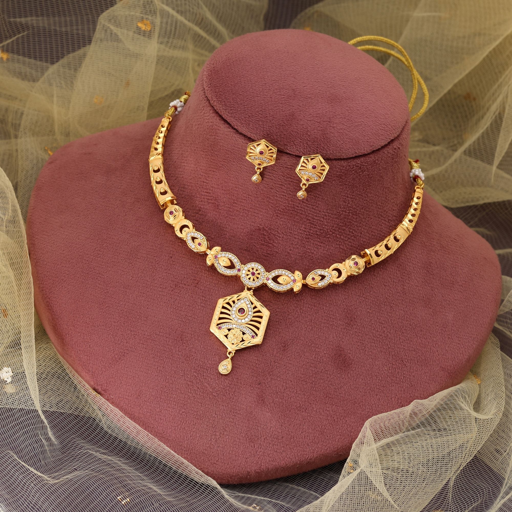 Gold Matte Gold Traditional Necklace Set
