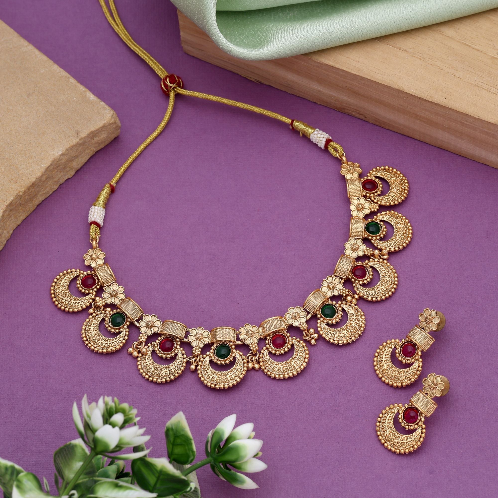 Rani & Green Statement Matte Gold Necklace Set