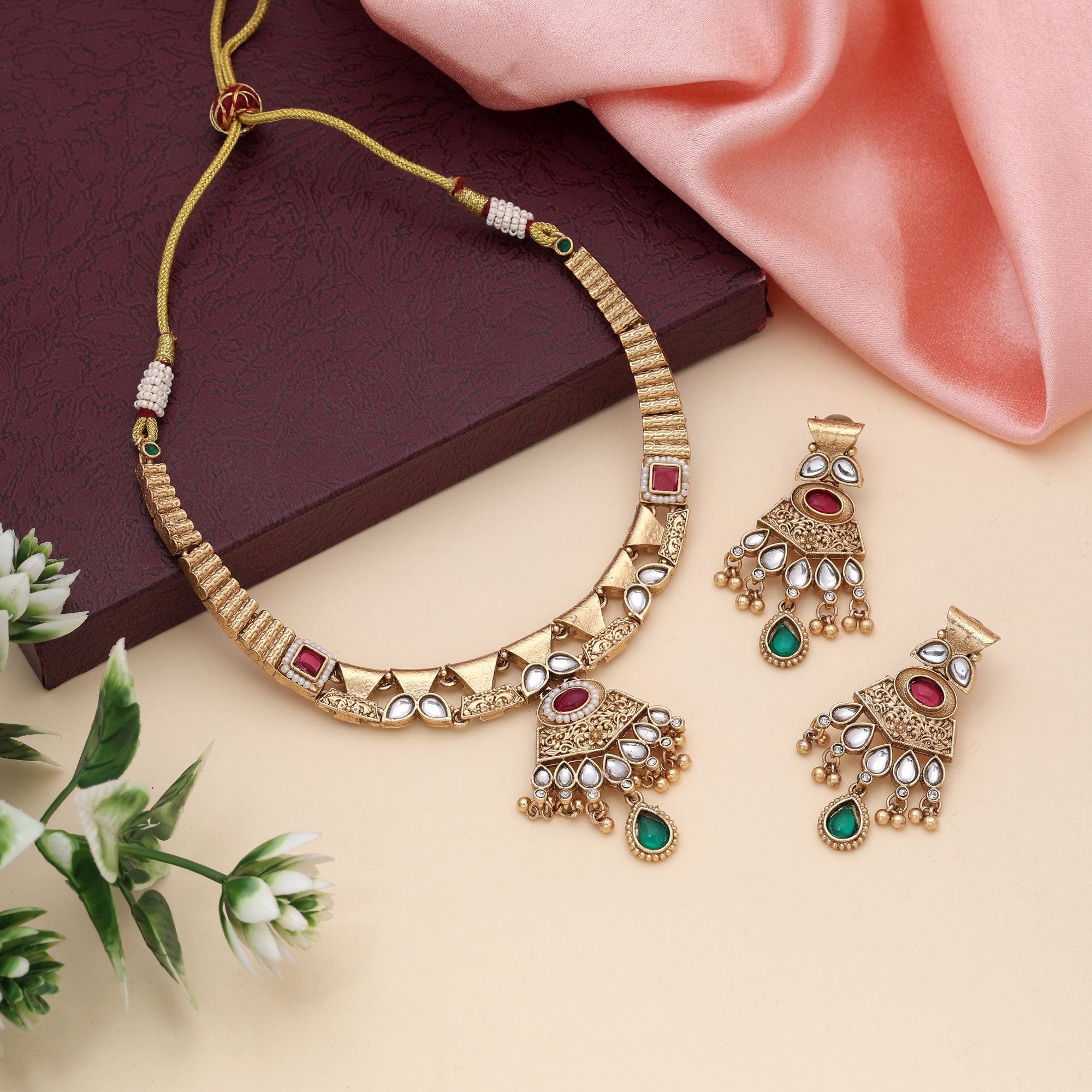 Heritage Rani & Green Matte Gold Necklace Set