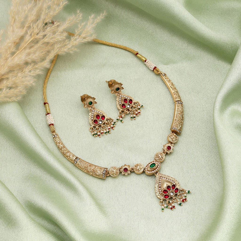 Wedding Rani & Green Matte Gold Necklace Set