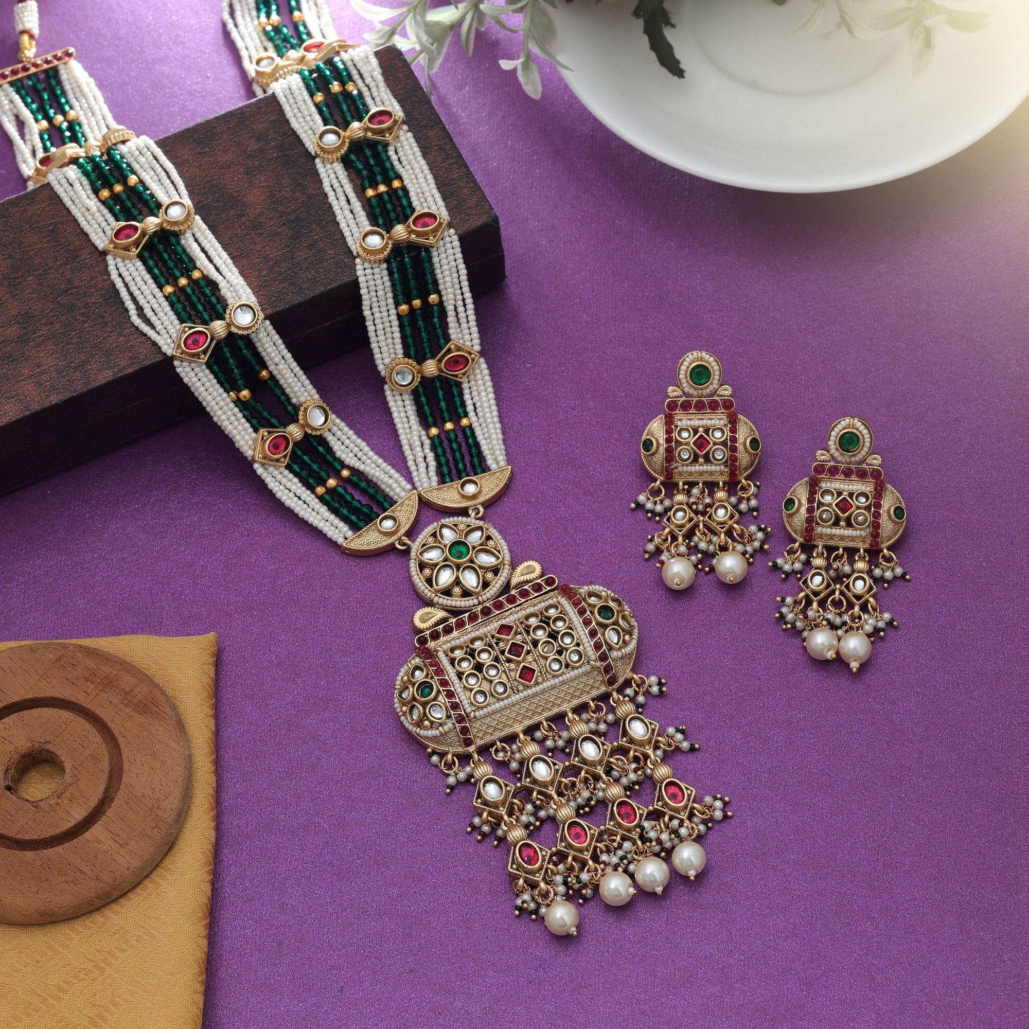 Rani Green Matte Gold Necklace Set Bridal