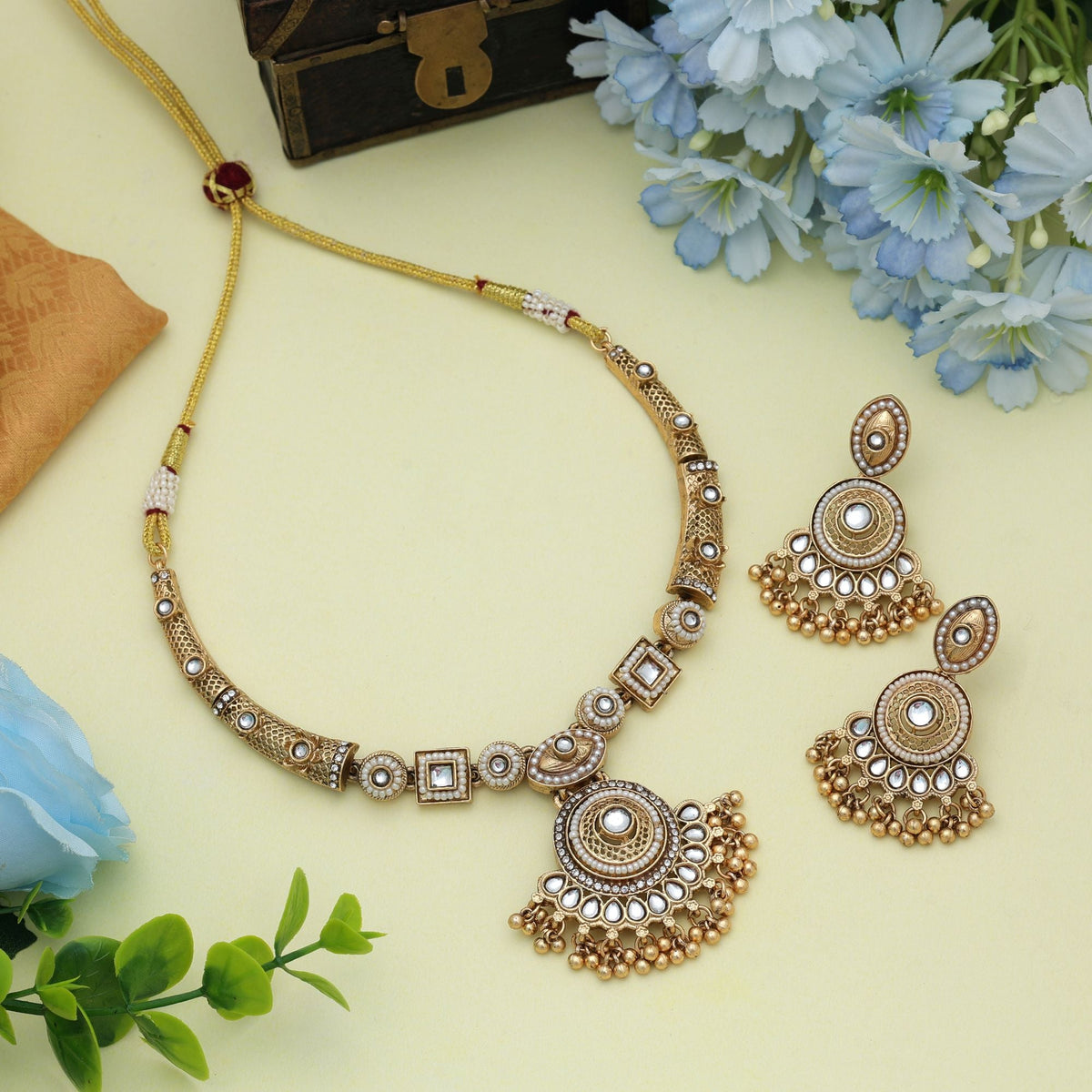 White Color Matte Gold Necklace Set Minimal