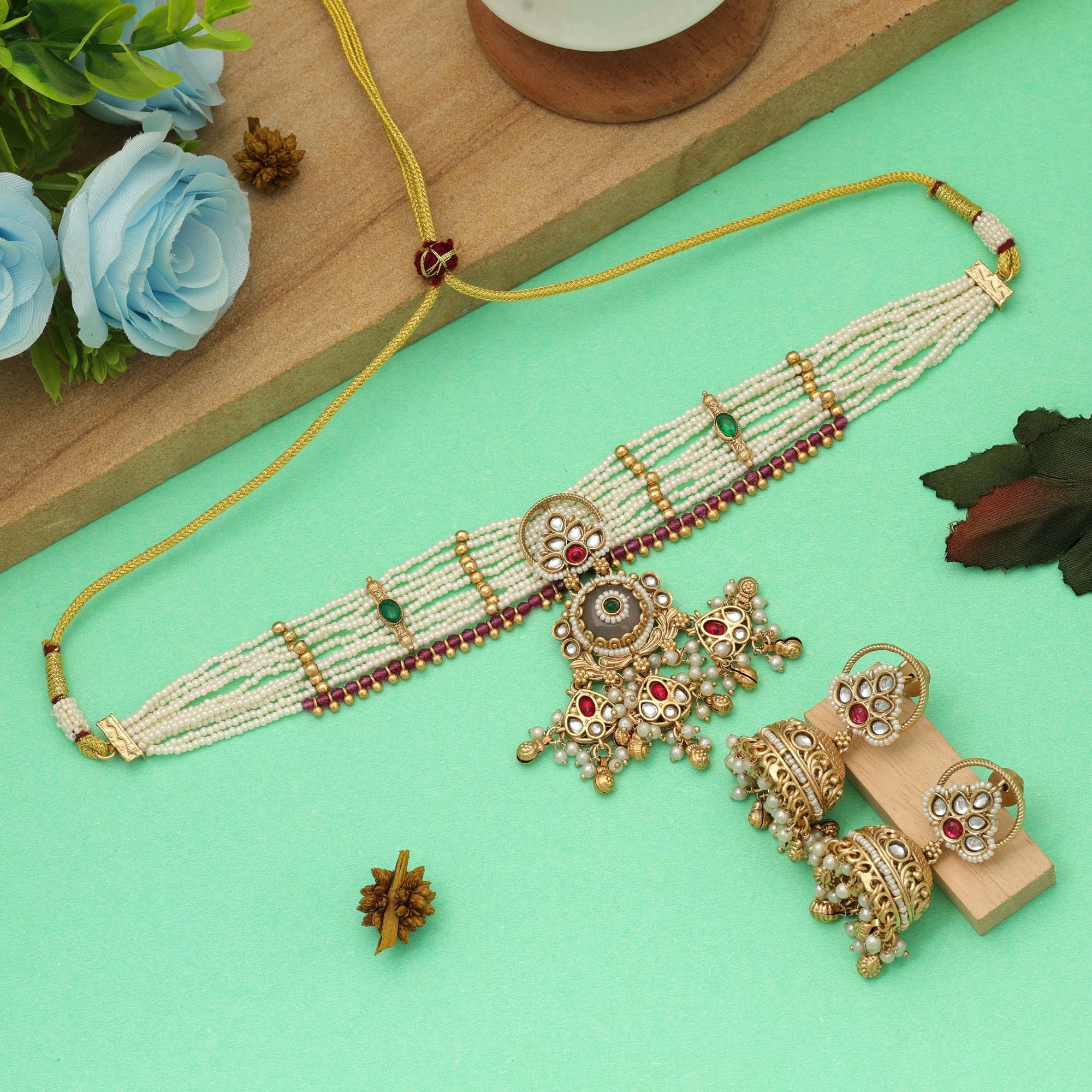 Light Pink Color Choker Matte Gold Necklace Set Elegant