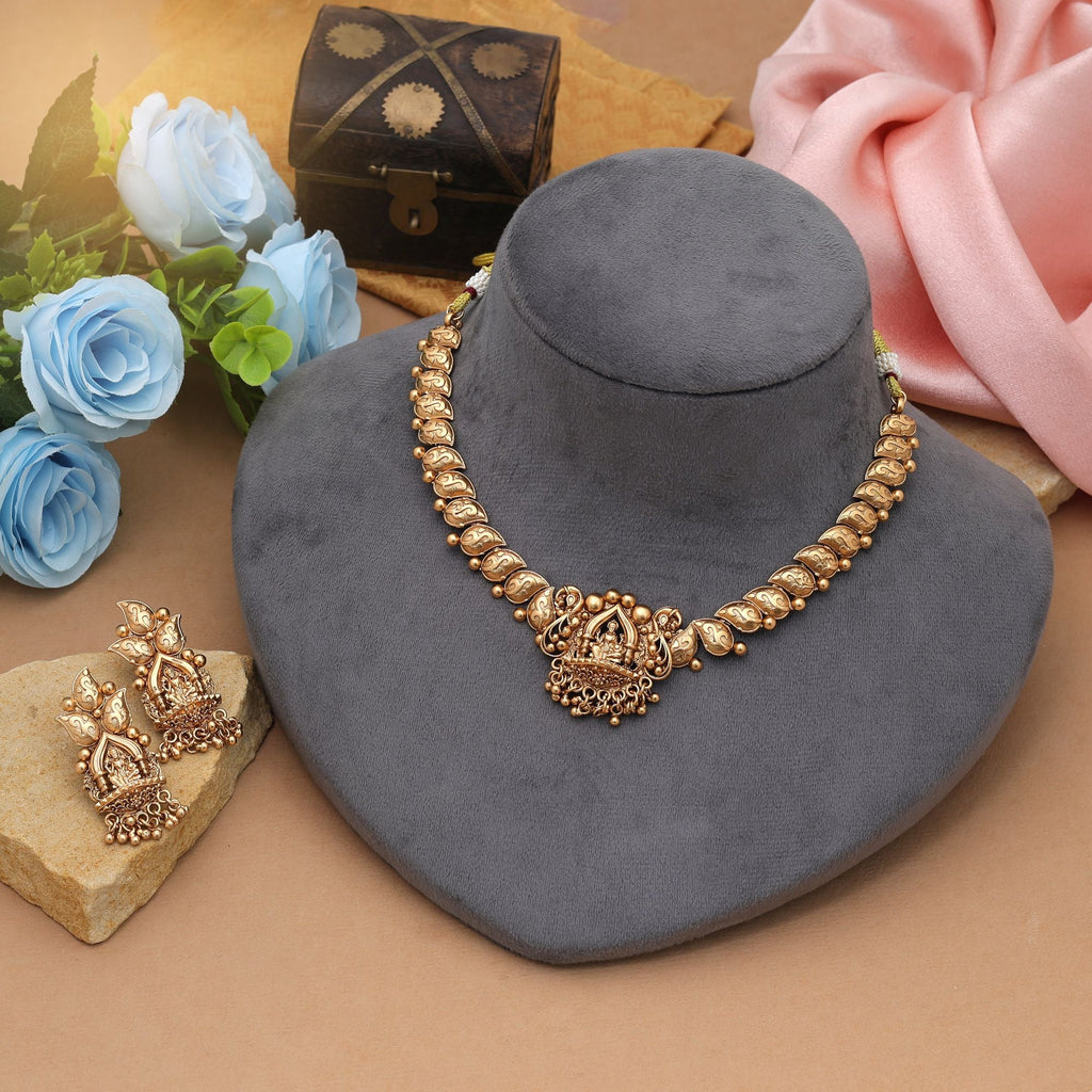 Royal Gold Matte Gold Necklace Set