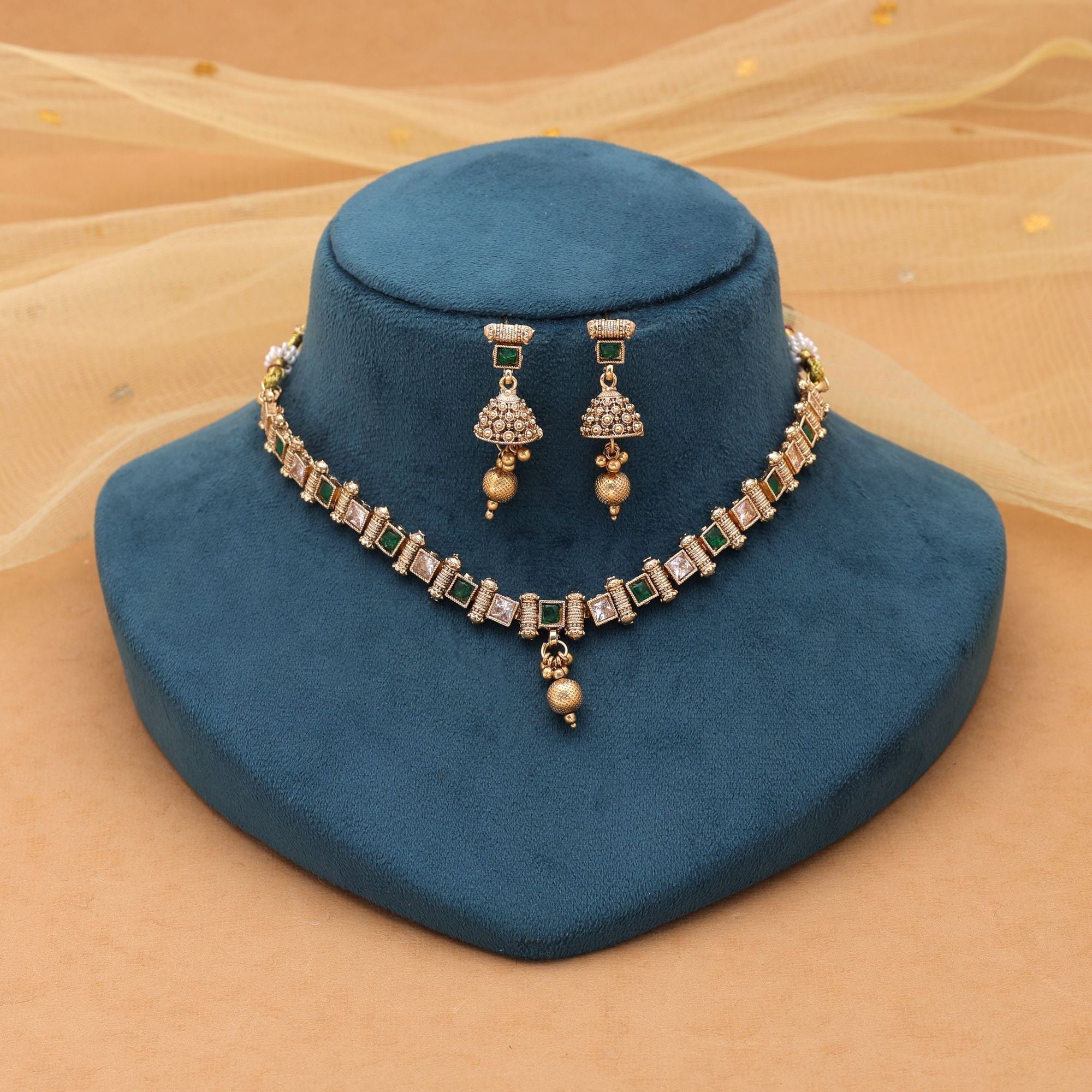 Green Color Matte Gold Kundan Necklace Set
