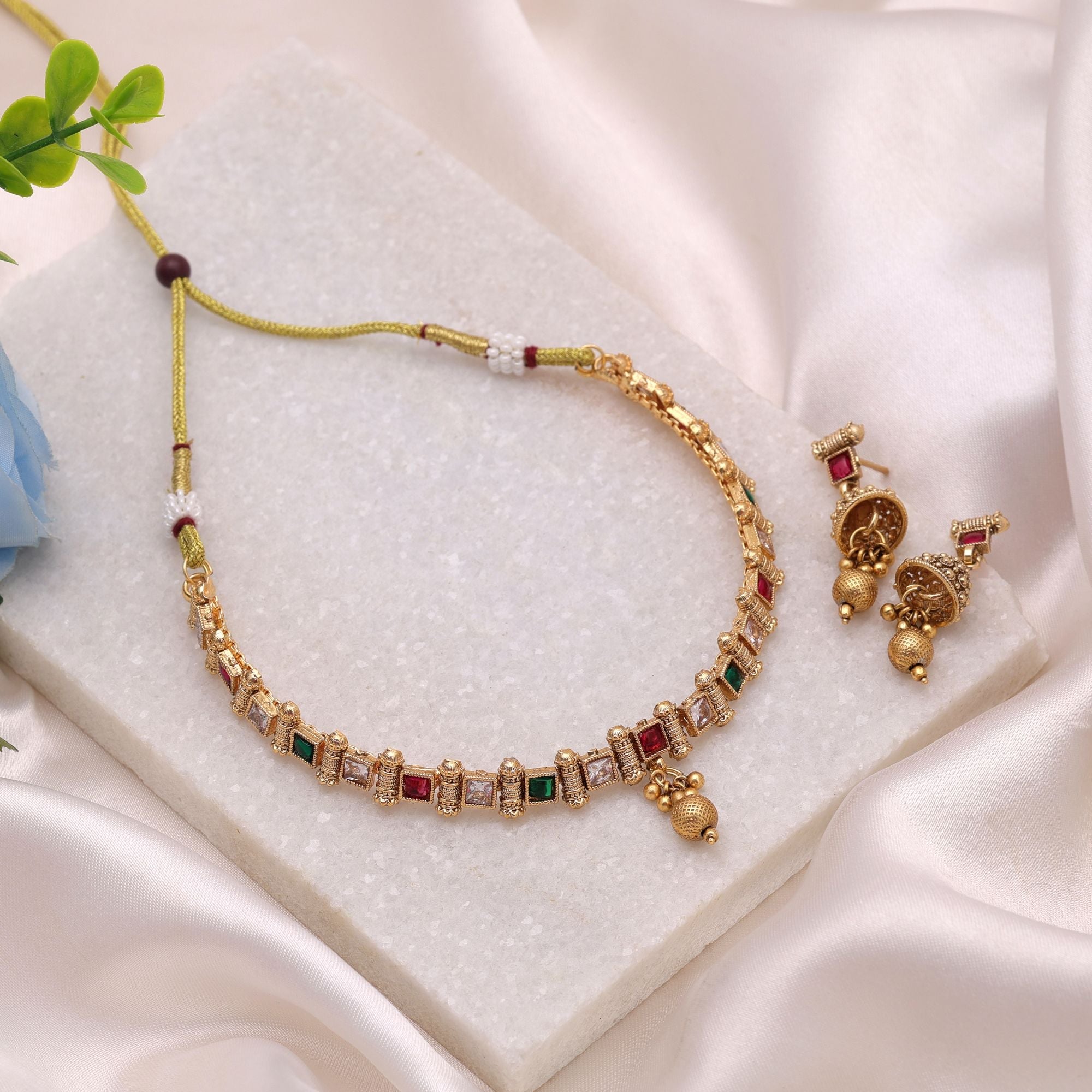 Rani & Green Color Matte Gold Kundan Necklace Set