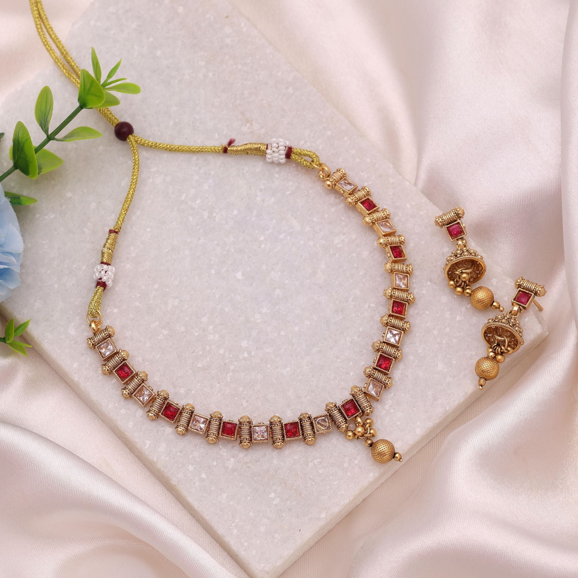 Rani Color Matte Gold Kundan Necklace Set