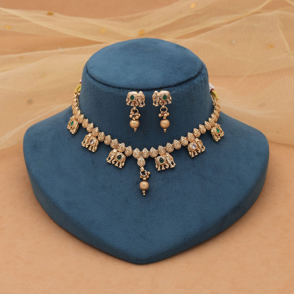 Green Color Matte Gold Kundan Jewelry Set