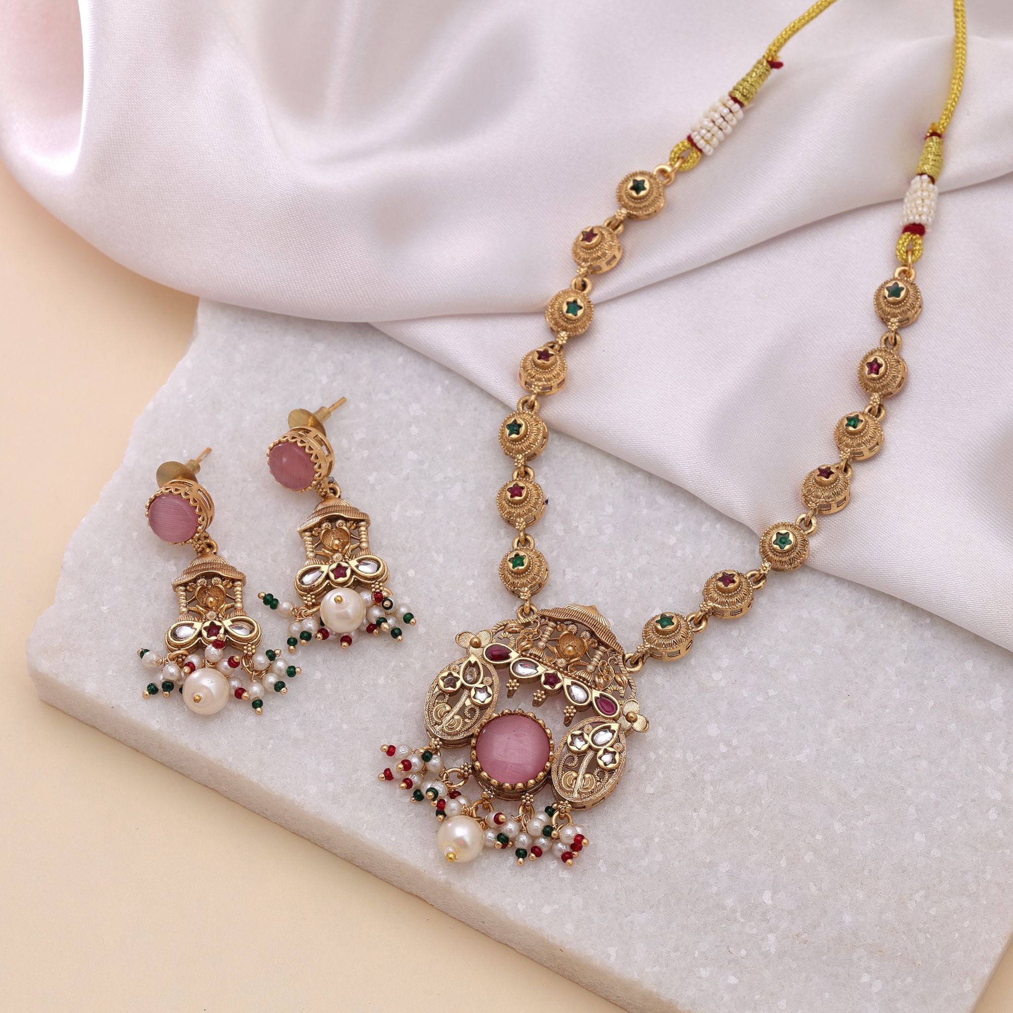 Light Pink Color Kundan Necklace Set