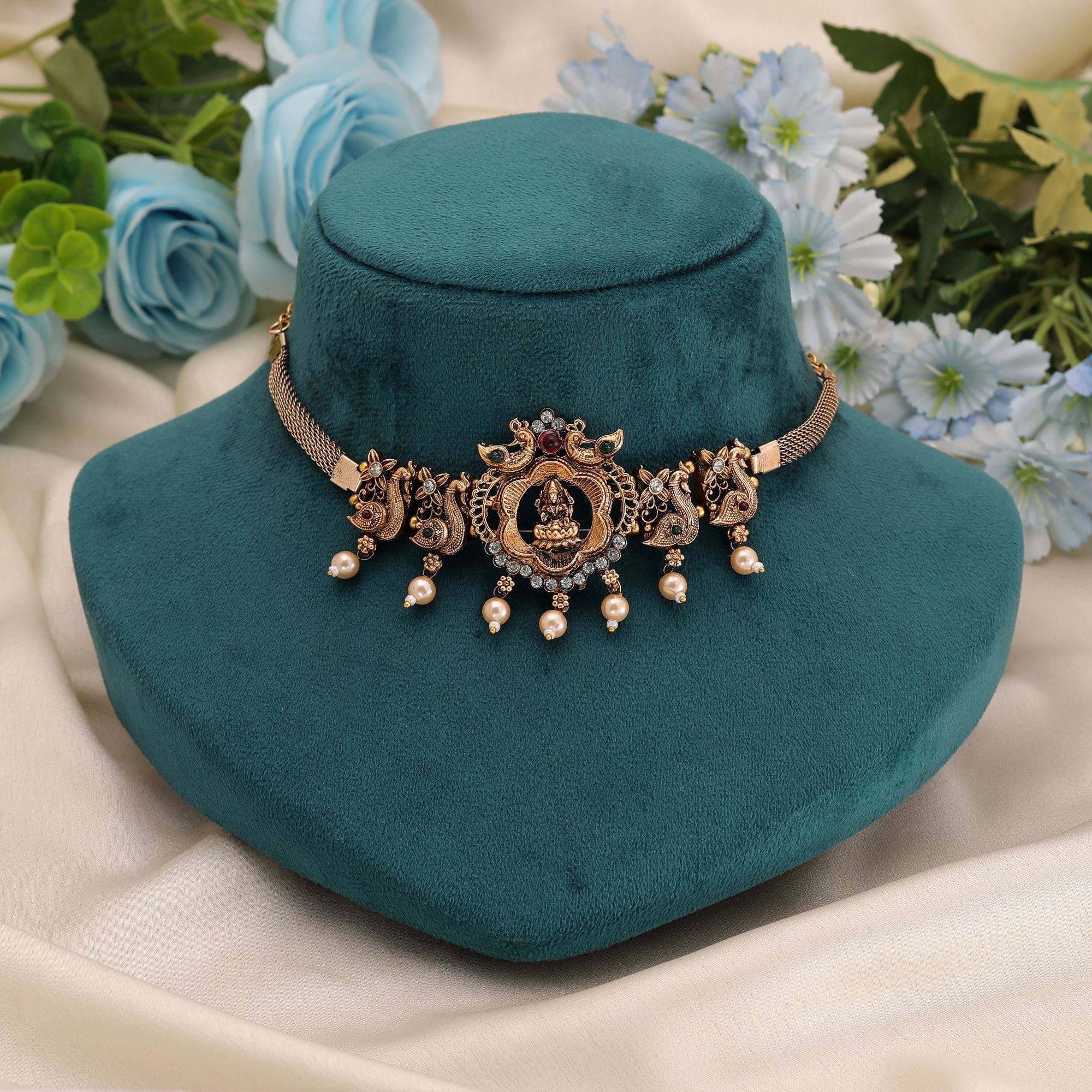 Rani & Green Color Temple Craft Necklace