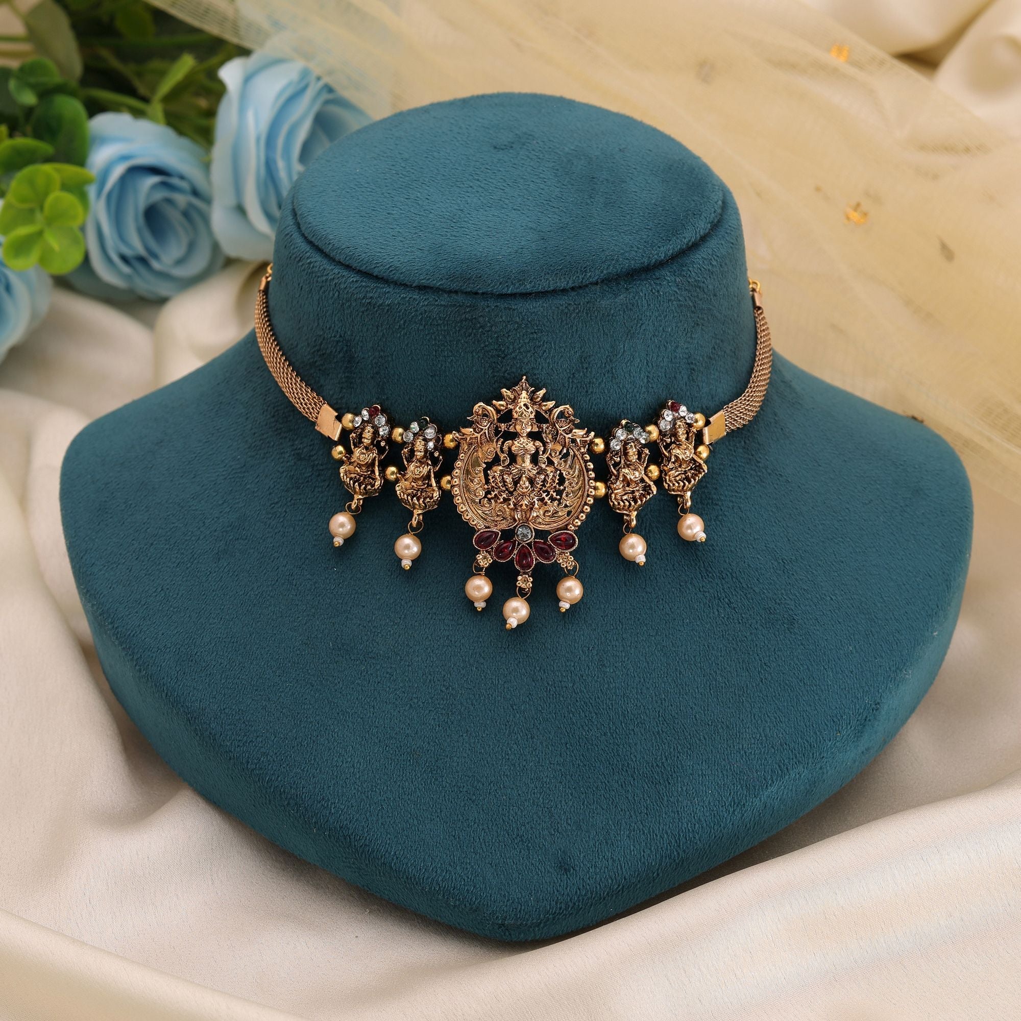 Rani & Green Color Temple Design Necklace