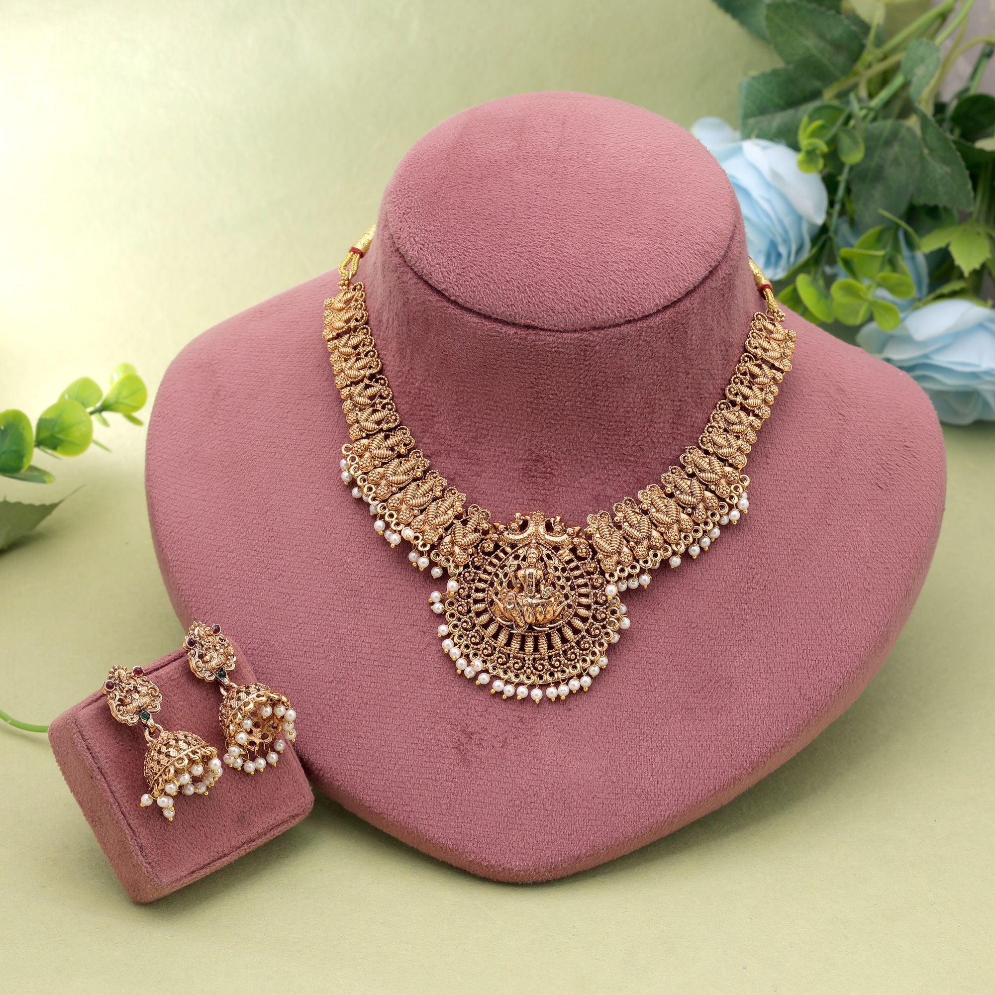 Gold Color Temple Necklace Set Temple Pattern