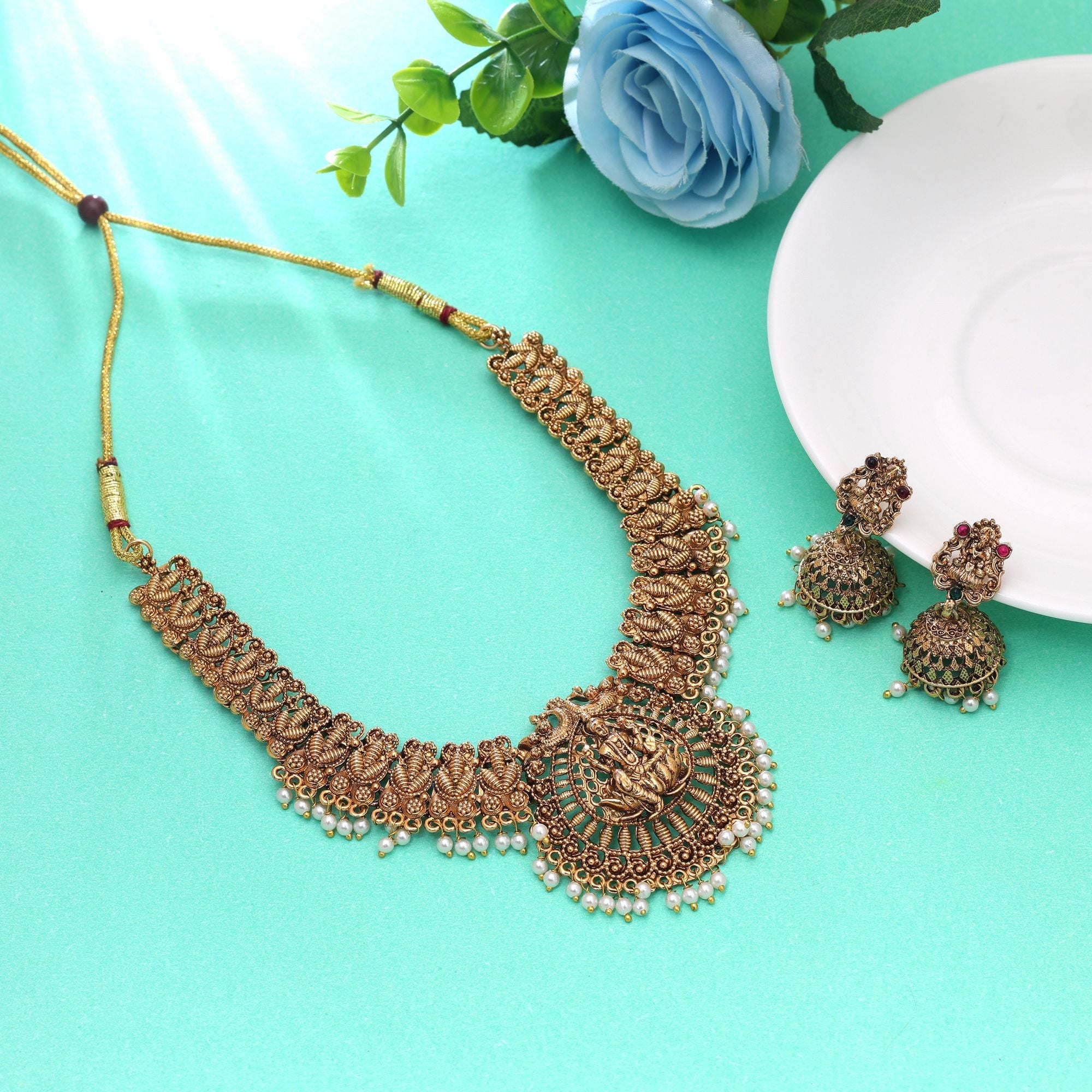 Gold Color Temple Necklace Set Temple Pattern