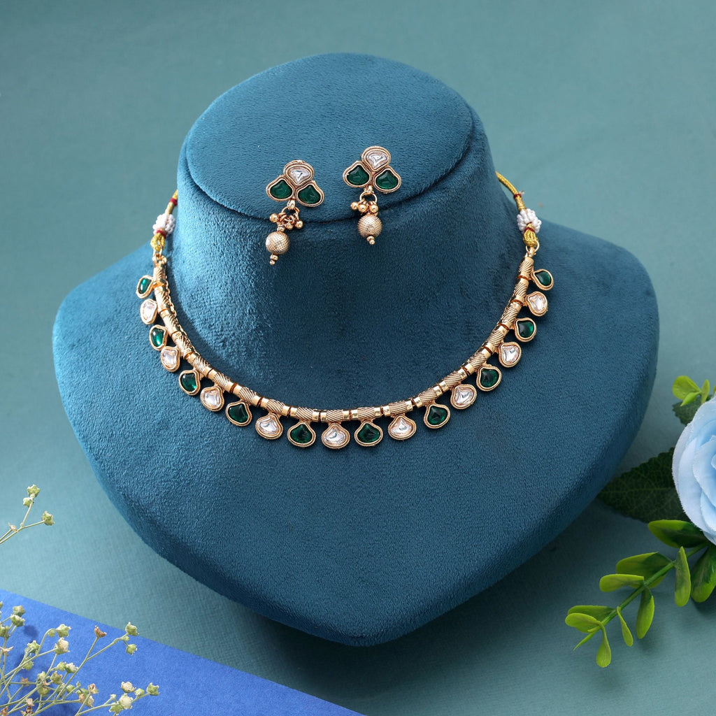 Green Color Temple Necklace Jewelry Set Classic Ethnic Style