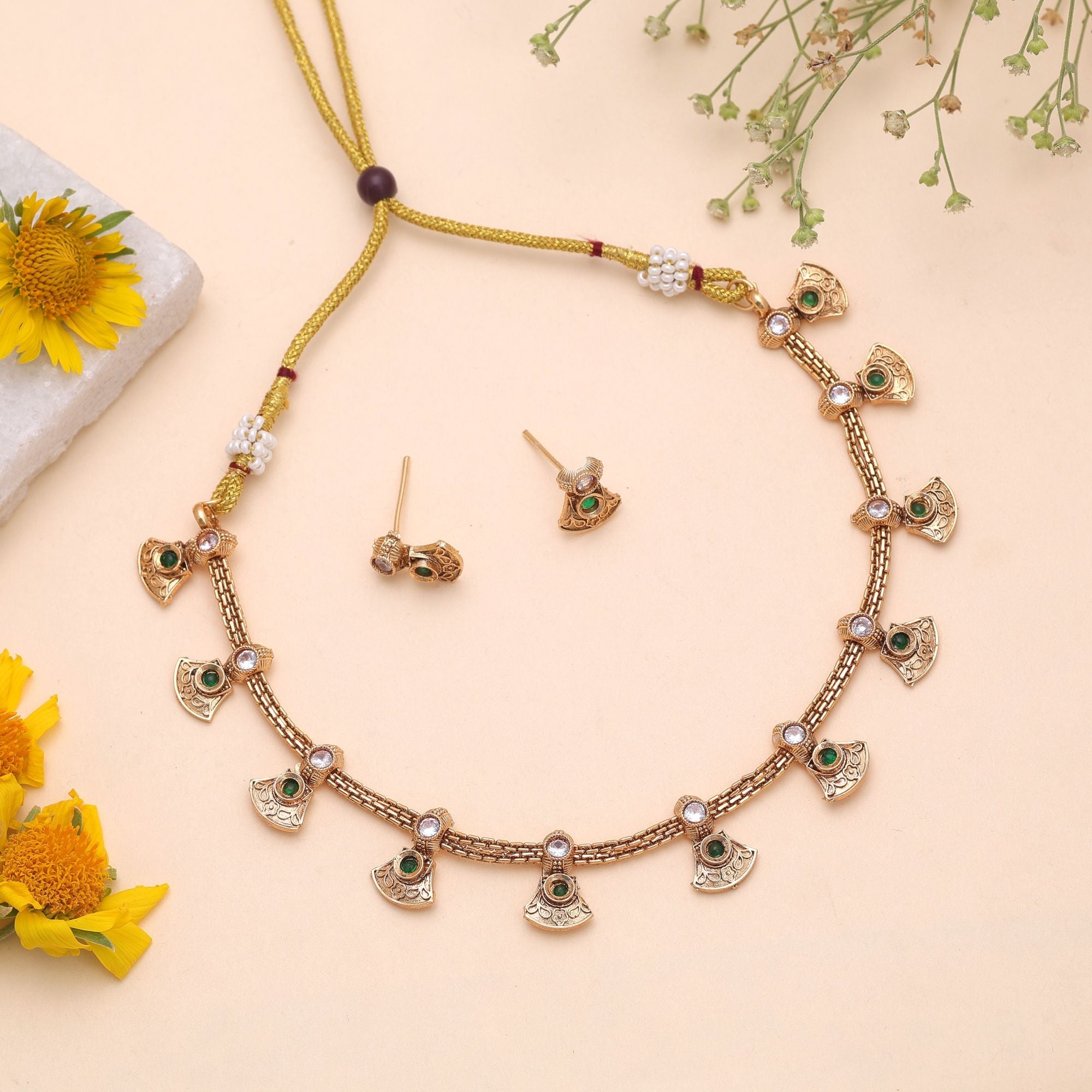 Green Color Temple Necklace Jewelry Set South Indian Style