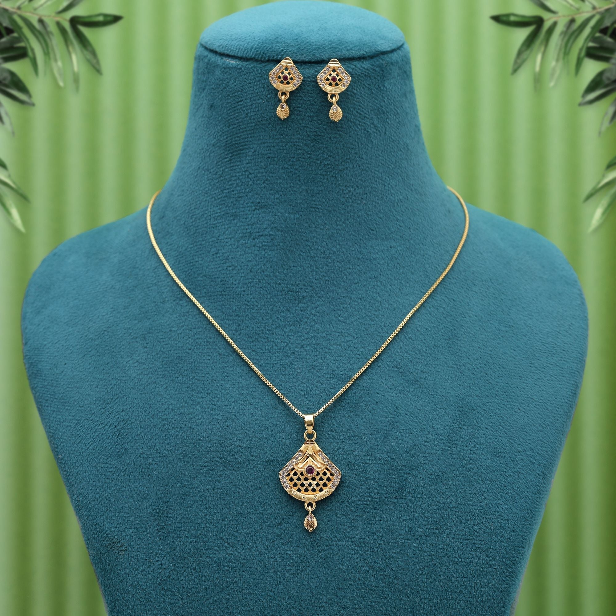 Gold Festive Chain Pendant & Earrings Set