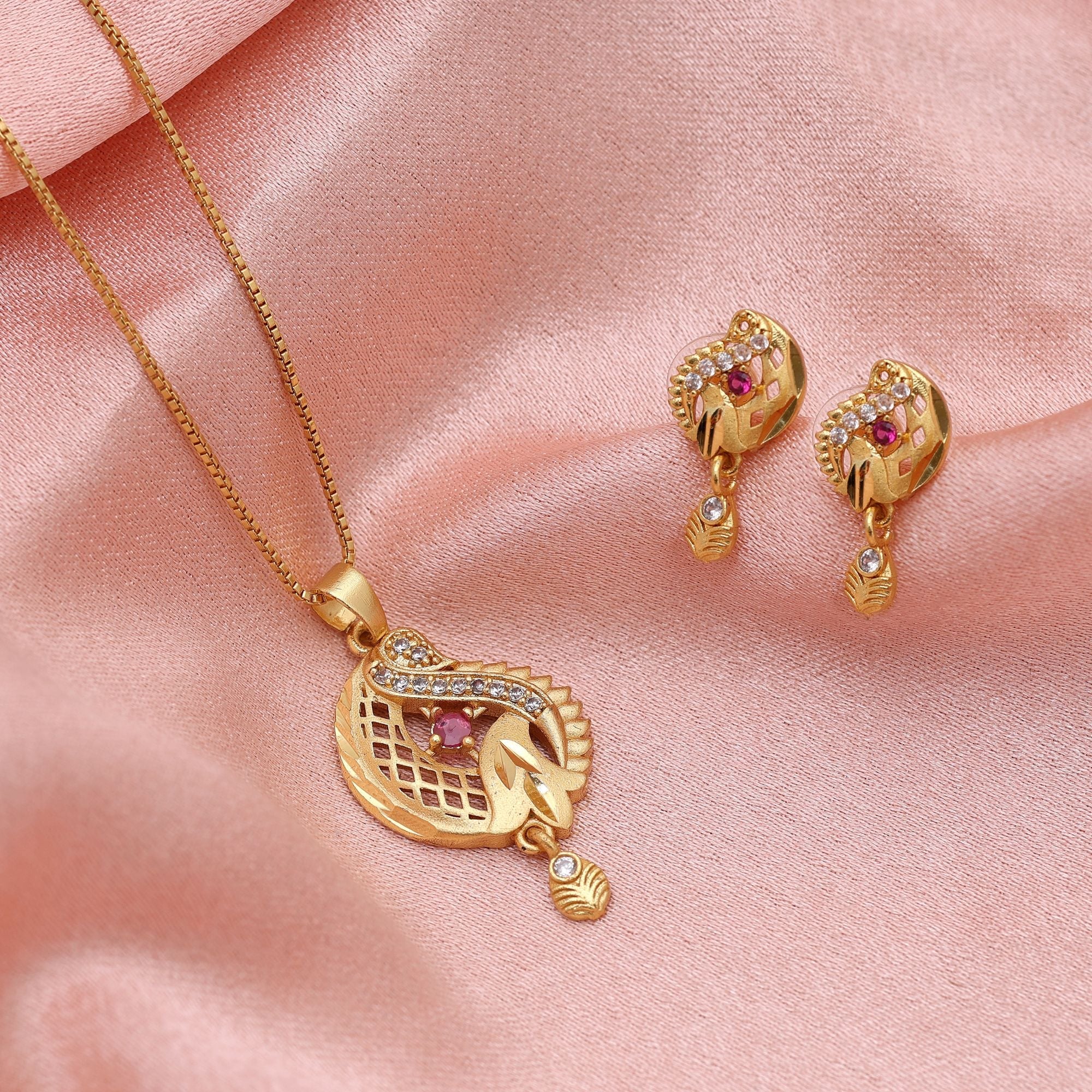 Traditional Party-Wear Gold Pendant Set