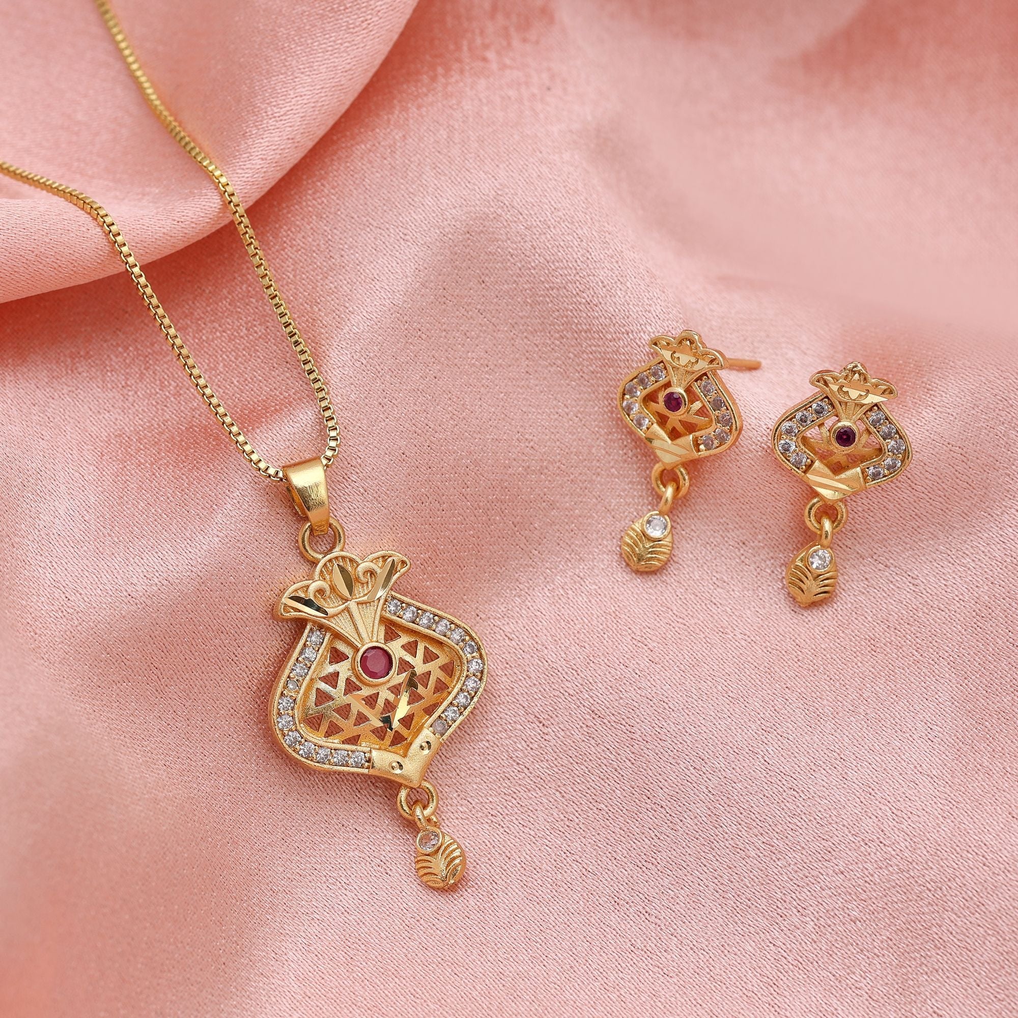 Sophisticated Gold Ethnic Pendant Set