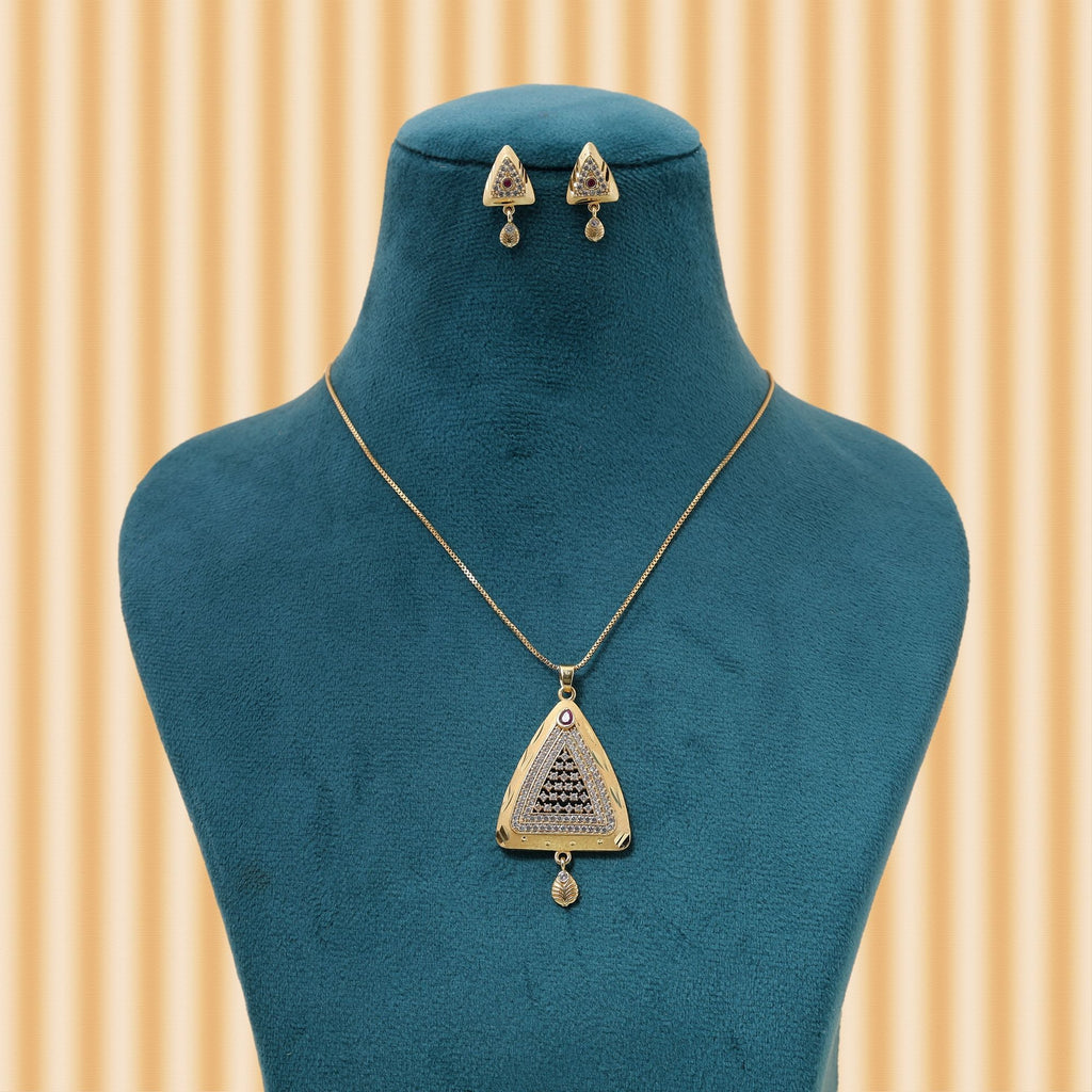 Gold Color Chain Pendant With Earring Perfect For Weddings And Cultural Celebrations