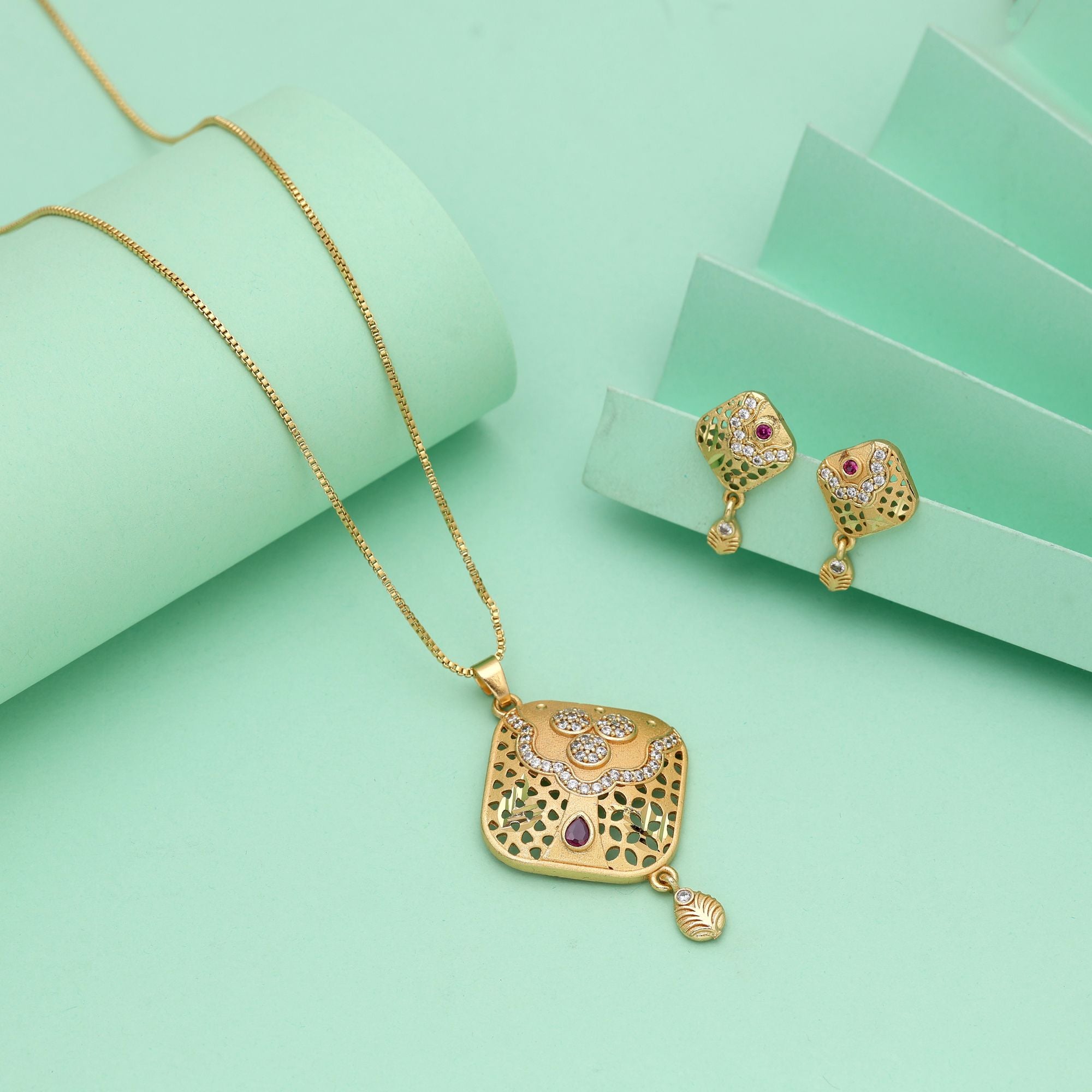 Gold Color Chain Pendant With Earring Featuring Elegant Finish For Graceful Appearances