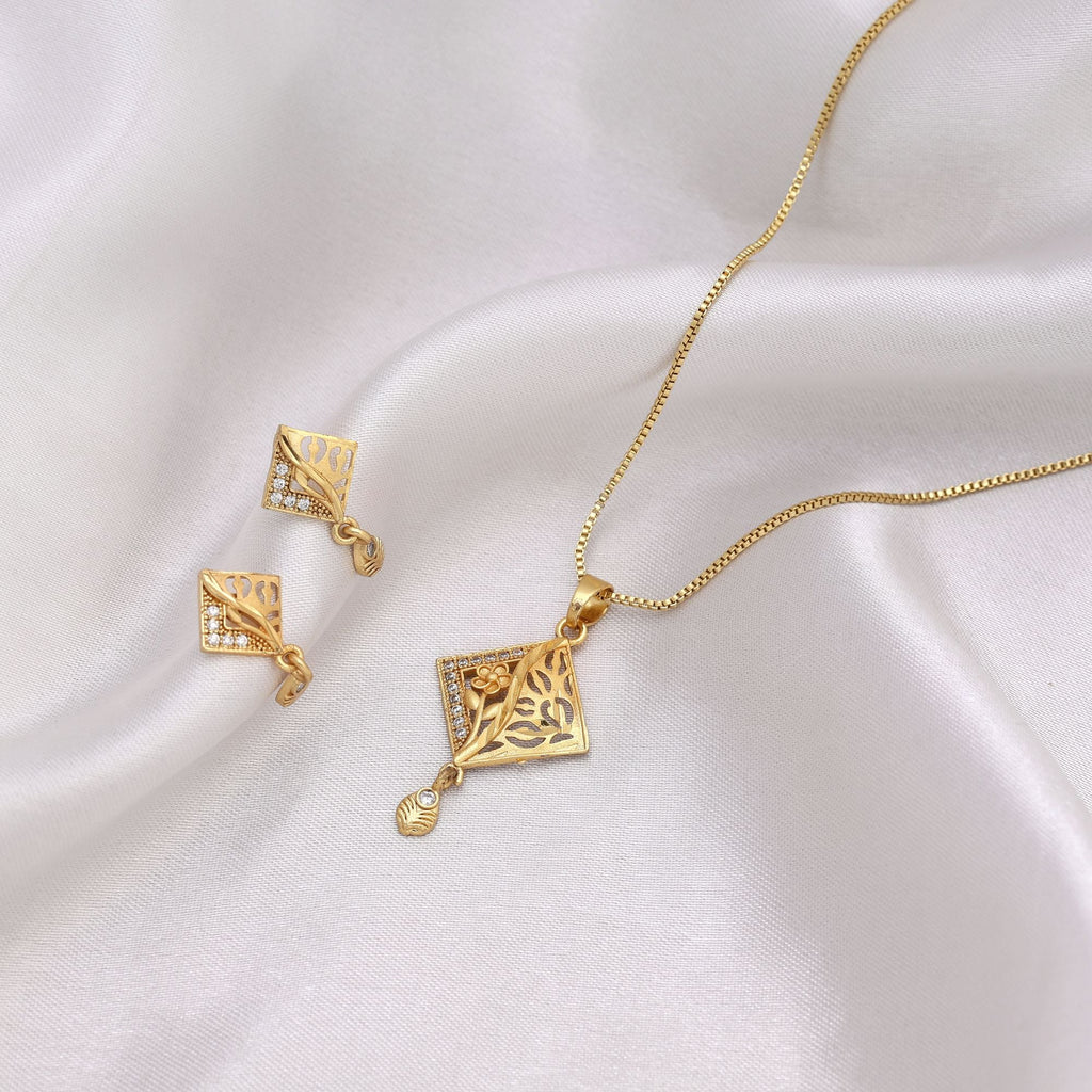 Gold Color Chain Pendant With Earring Offering Refined Look For Cultural Festivities