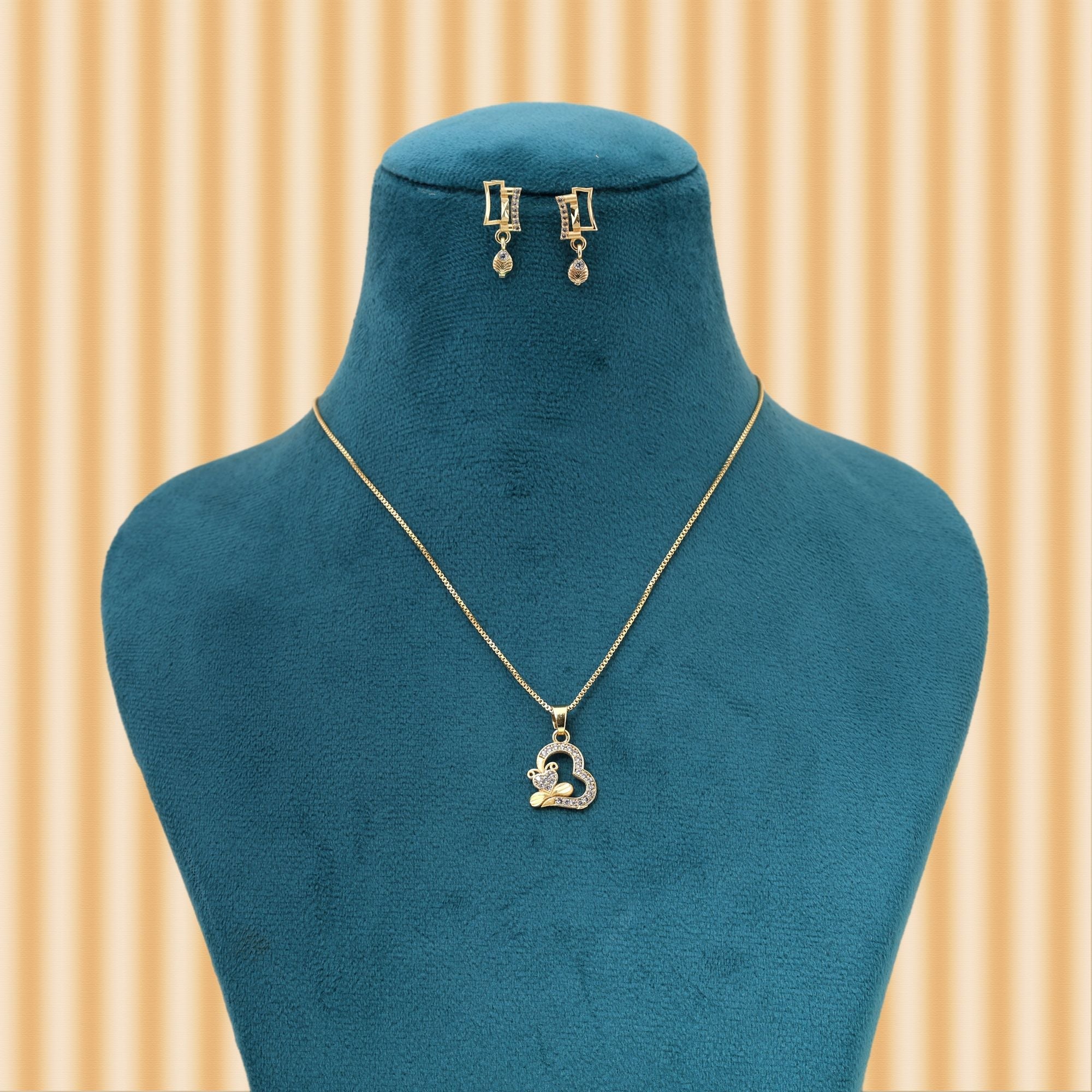 Gold Color Chain Pendant With Earring Offering Traditional Aesthetics With Modern Appeal