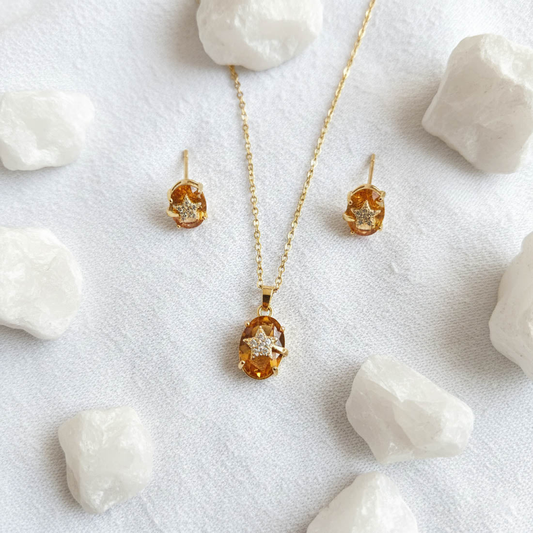 Gold Anti Tarnish Chain Pendant Set