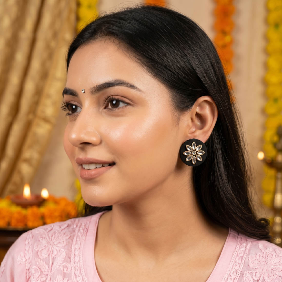 Black Color Handcraft Earrings Classic Style