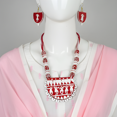 Red & White Color Wooden Handcraft Necklace Set For Cultural And Daily Wear