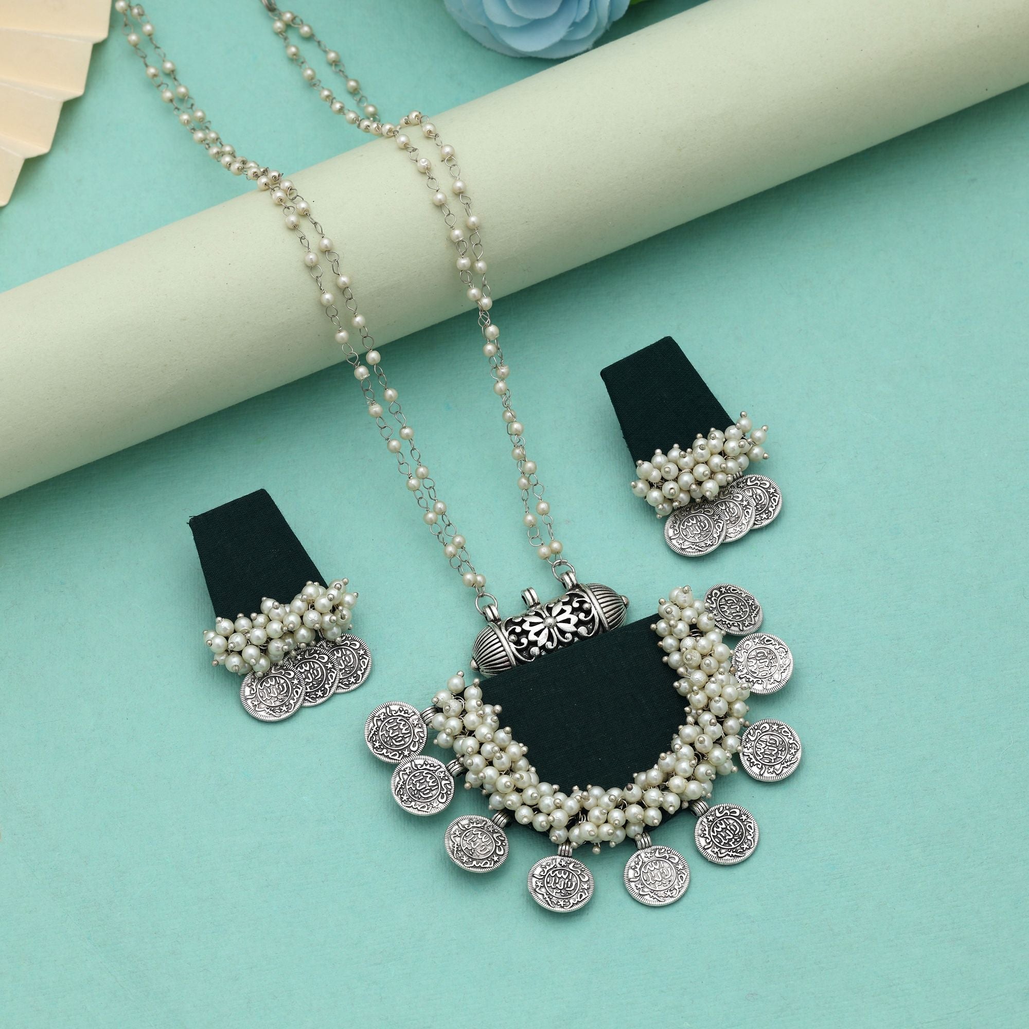 Green Color Handcraft Necklace Set Elegant Ethnic Festive Jewelry Collection Design