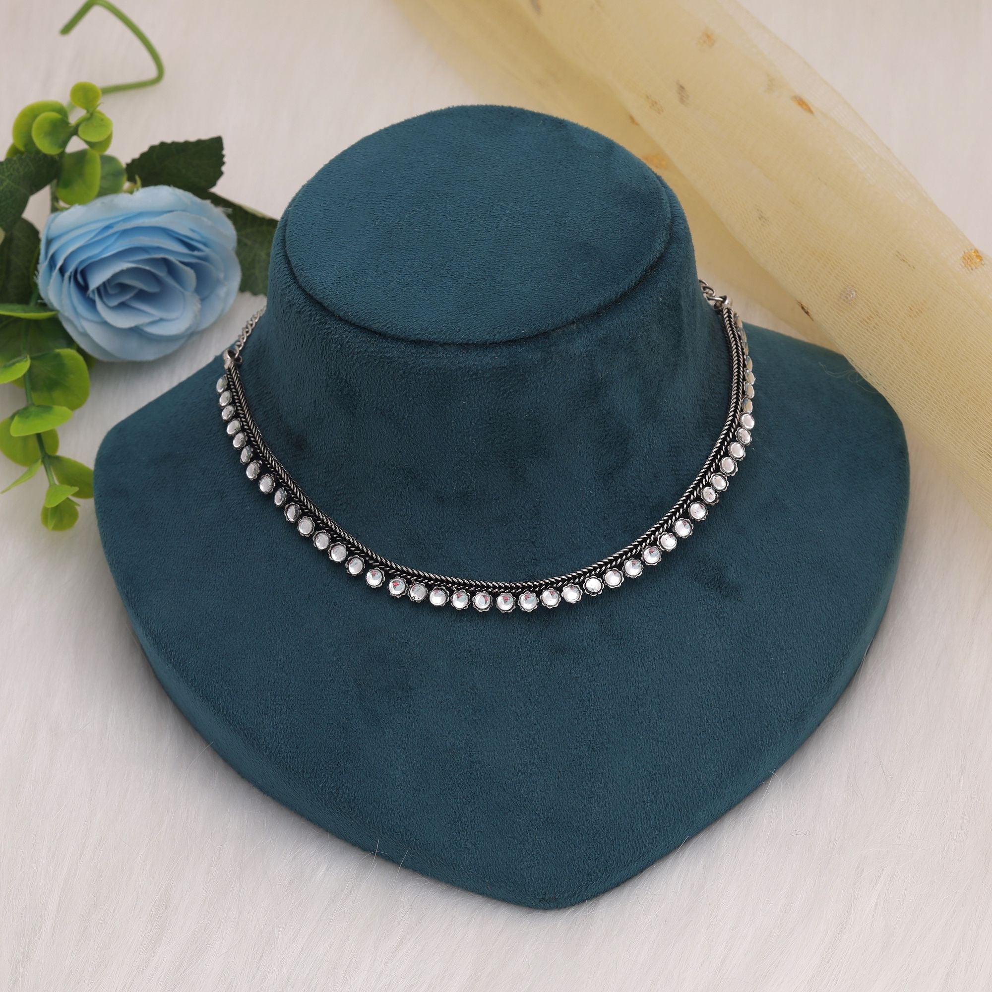 White Oxidised Necklace – Ethnic Jewellery Pattern