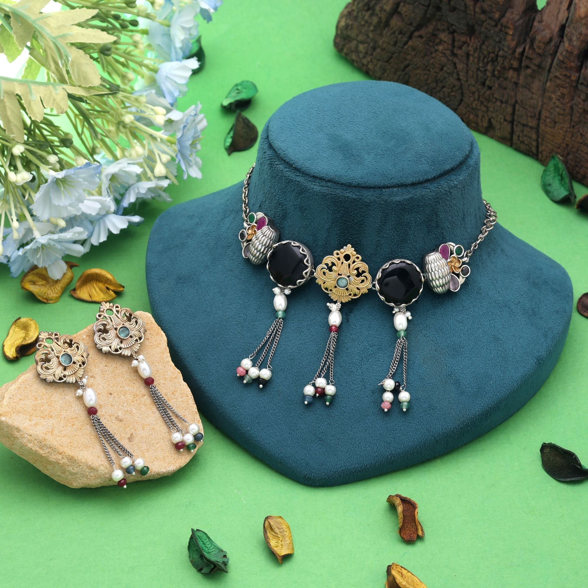 Black Color Dual Tone Oxidised Necklace Set Traditional Appeal