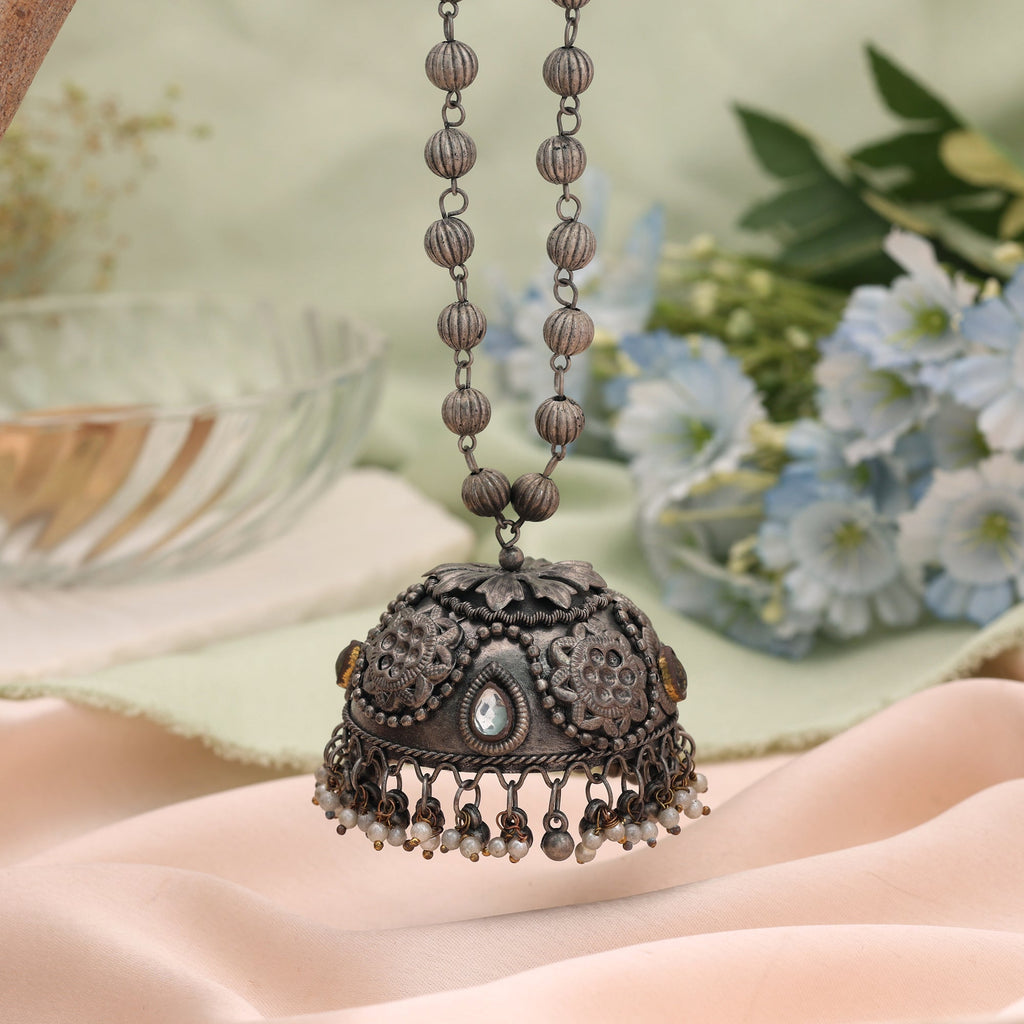 Classic Silver Color Oxidised Necklace for Minimalist Vintage Fashion Lovers