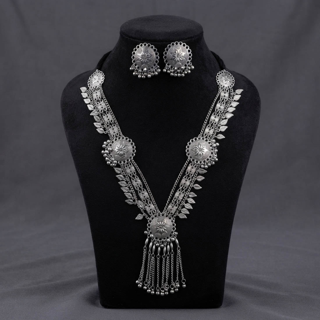 Premium Silver Color Oxidised Necklace Set Featuring Detailed Filigree Work